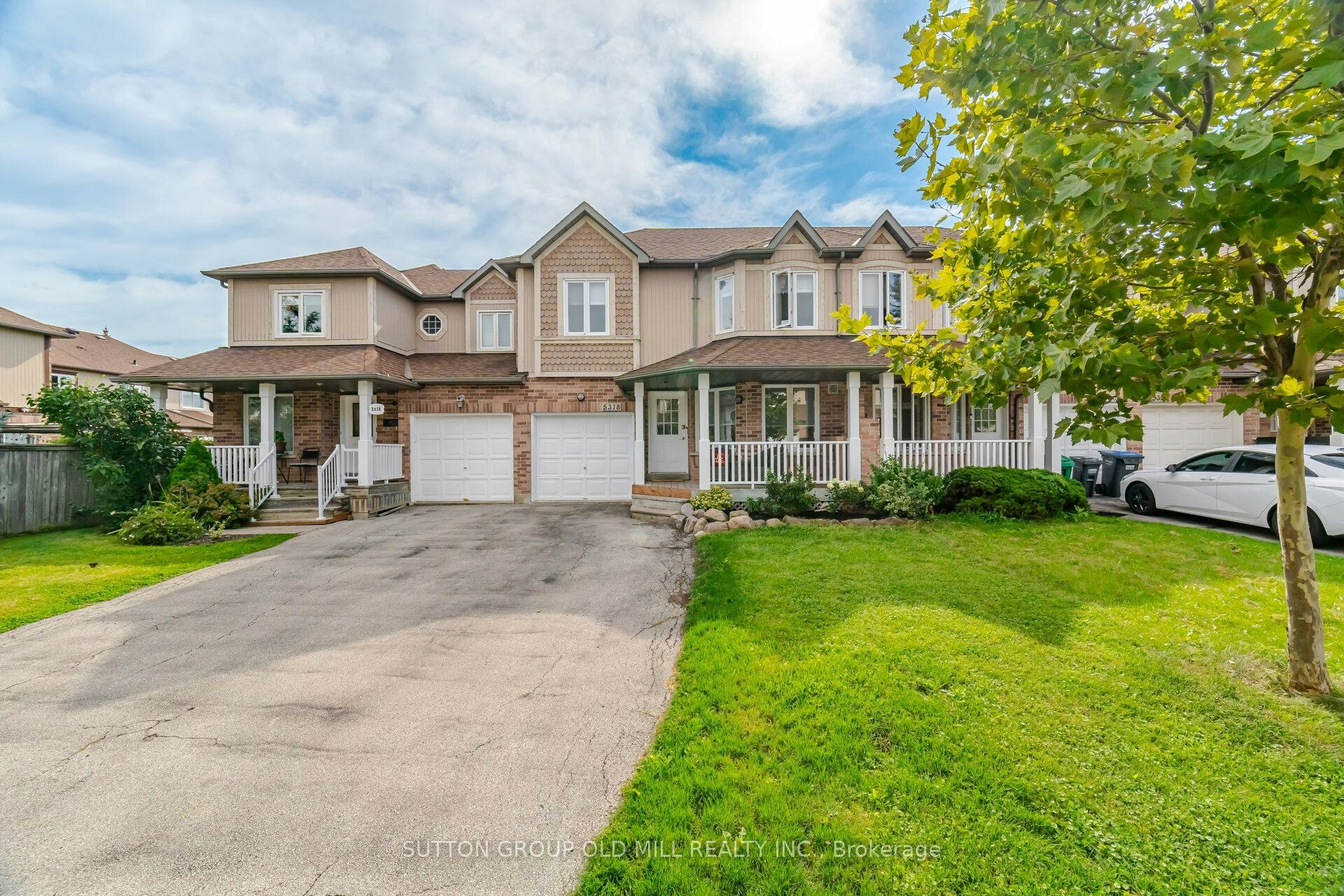 5318 Bushelgrove Circle, Mississauga, ON, L5M 6C6