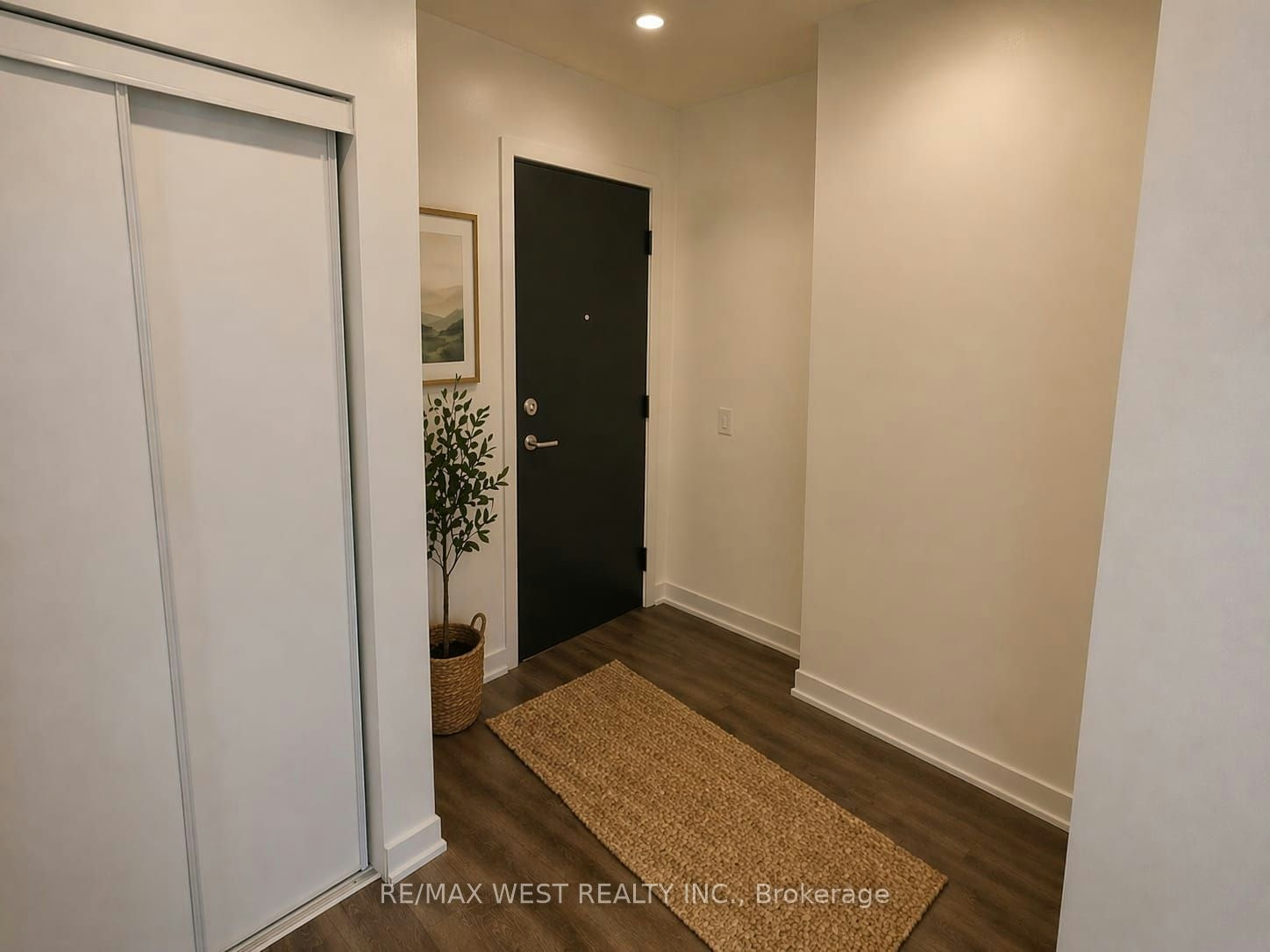 614-1808 St Clair Avenue W, Toronto, ON, M6N 0C1 - 2