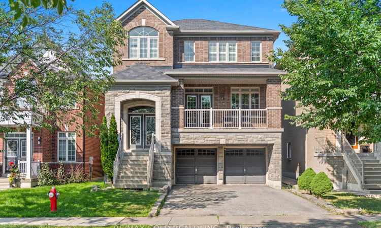 11 Clearfield Drive