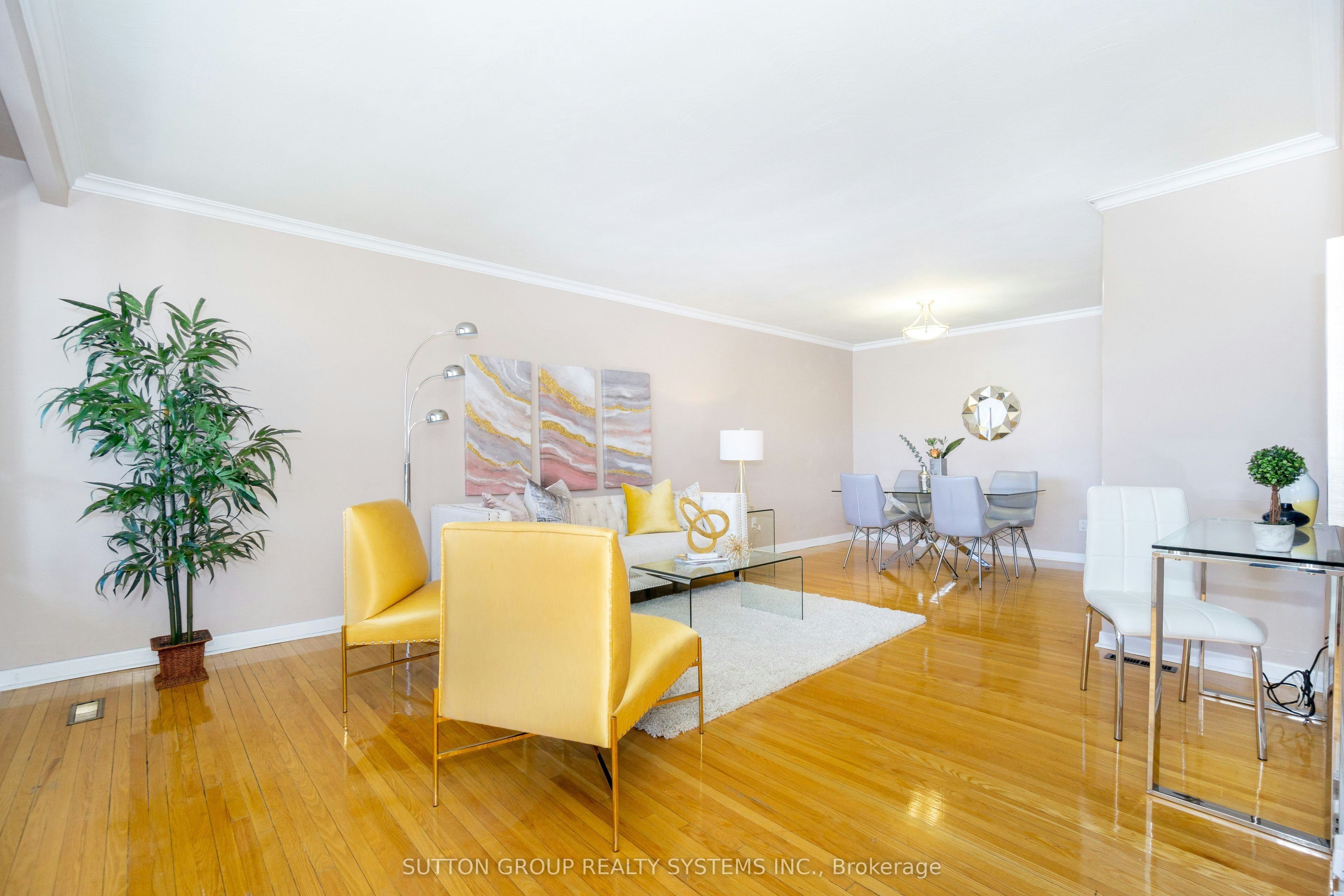 Upper-233 Hullmar Drive, Toronto, ON, M3N 2G2 - 8
