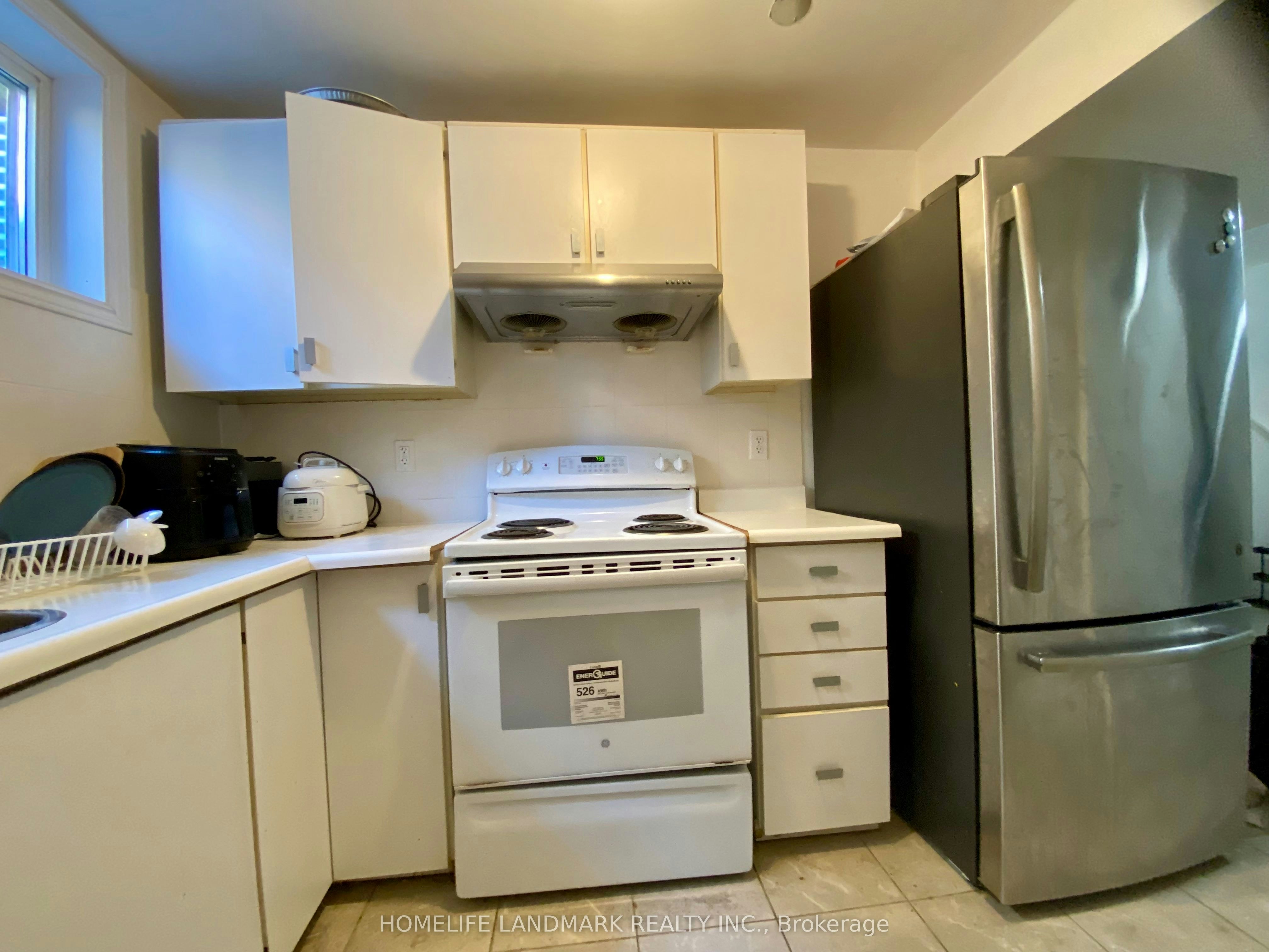 Room C-3371 Cider Mill Place, Mississauga, ON, L5L 3H6 - 3