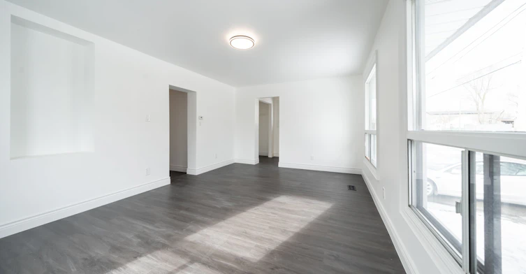 MAIN-174 Thirtieth Street, Toronto, ON, M8W 3C5 - 6