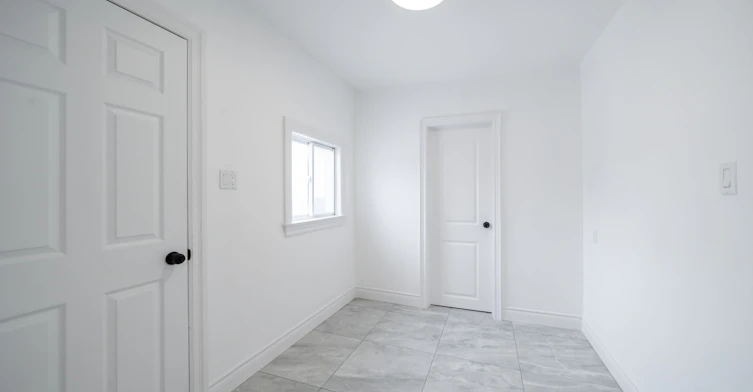 MAIN-174 Thirtieth Street, Toronto, ON, M8W 3C5 - 13