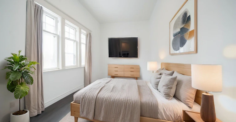 MAIN-174 Thirtieth Street, Toronto, ON, M8W 3C5 - 2