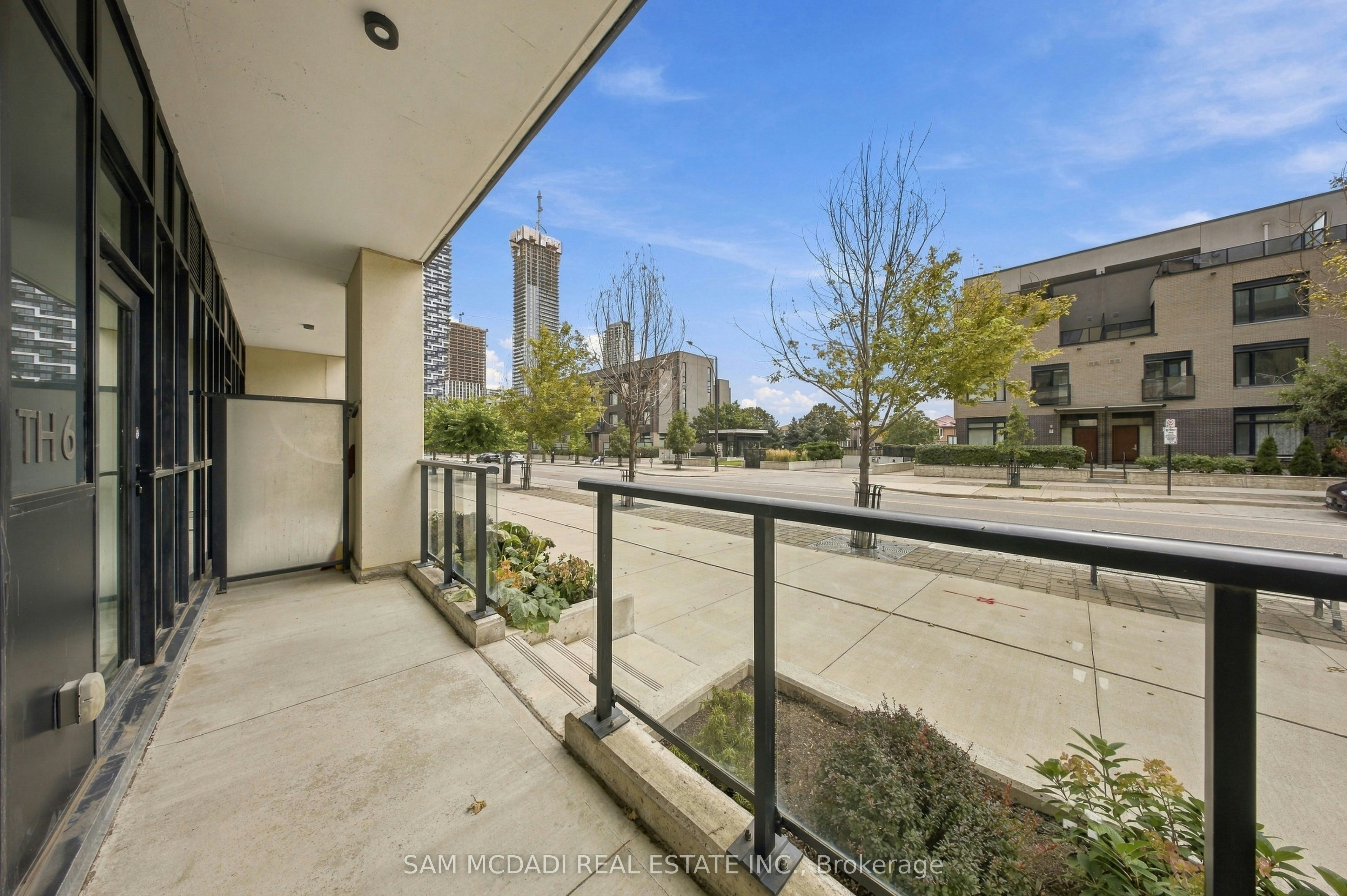 TH6-4055 Parkside Village Drive, Mississauga, ON, L5B 0K8 - 32