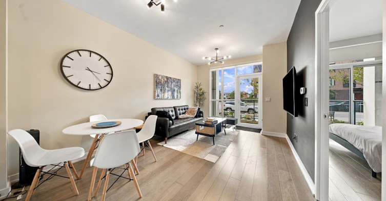 TH6-4055 Parkside Village Drive, Mississauga, ON, L5B 0K8 - 9