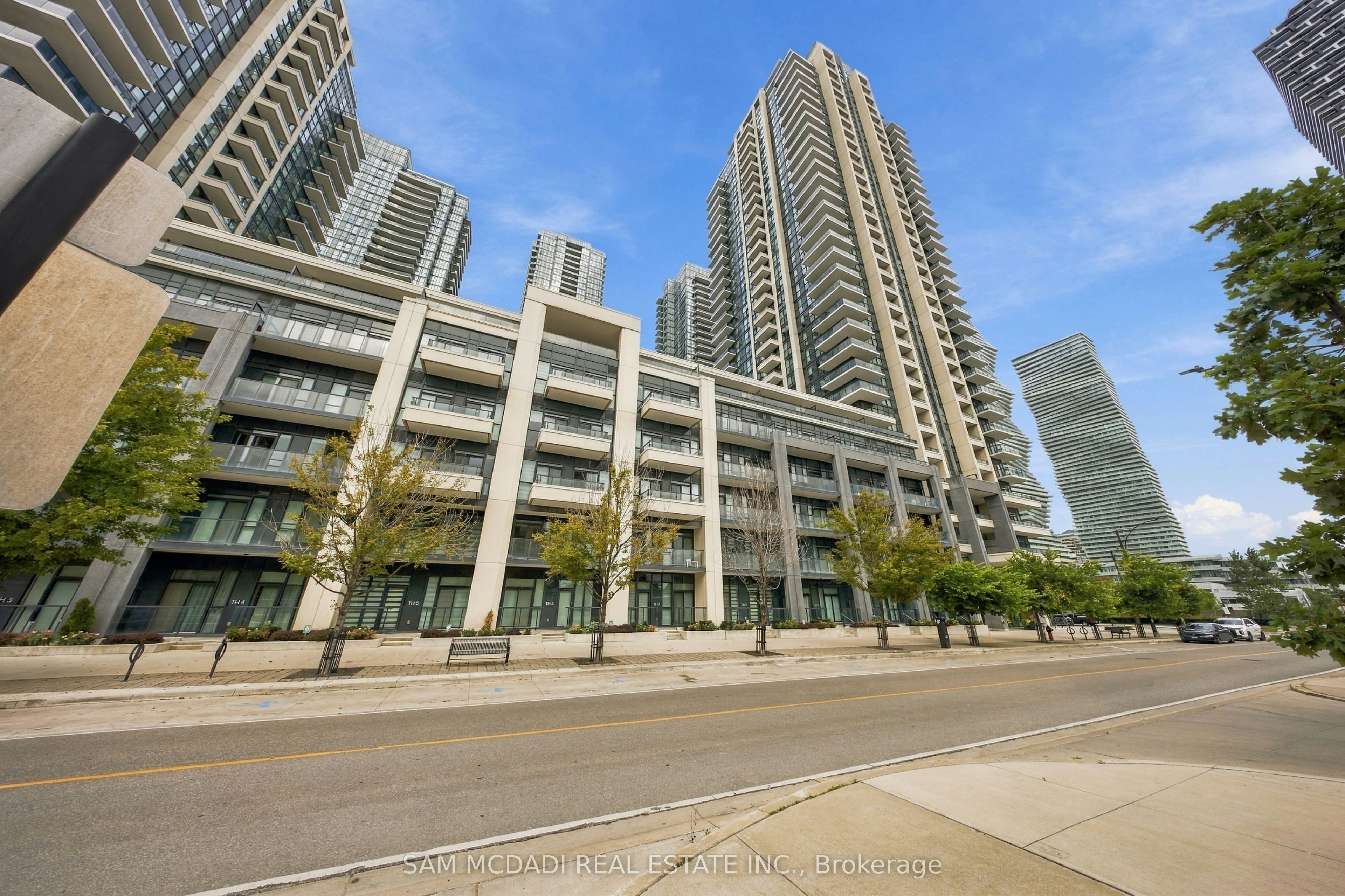 TH6-4055 Parkside Village Drive, Mississauga, ON, L5B 0K8