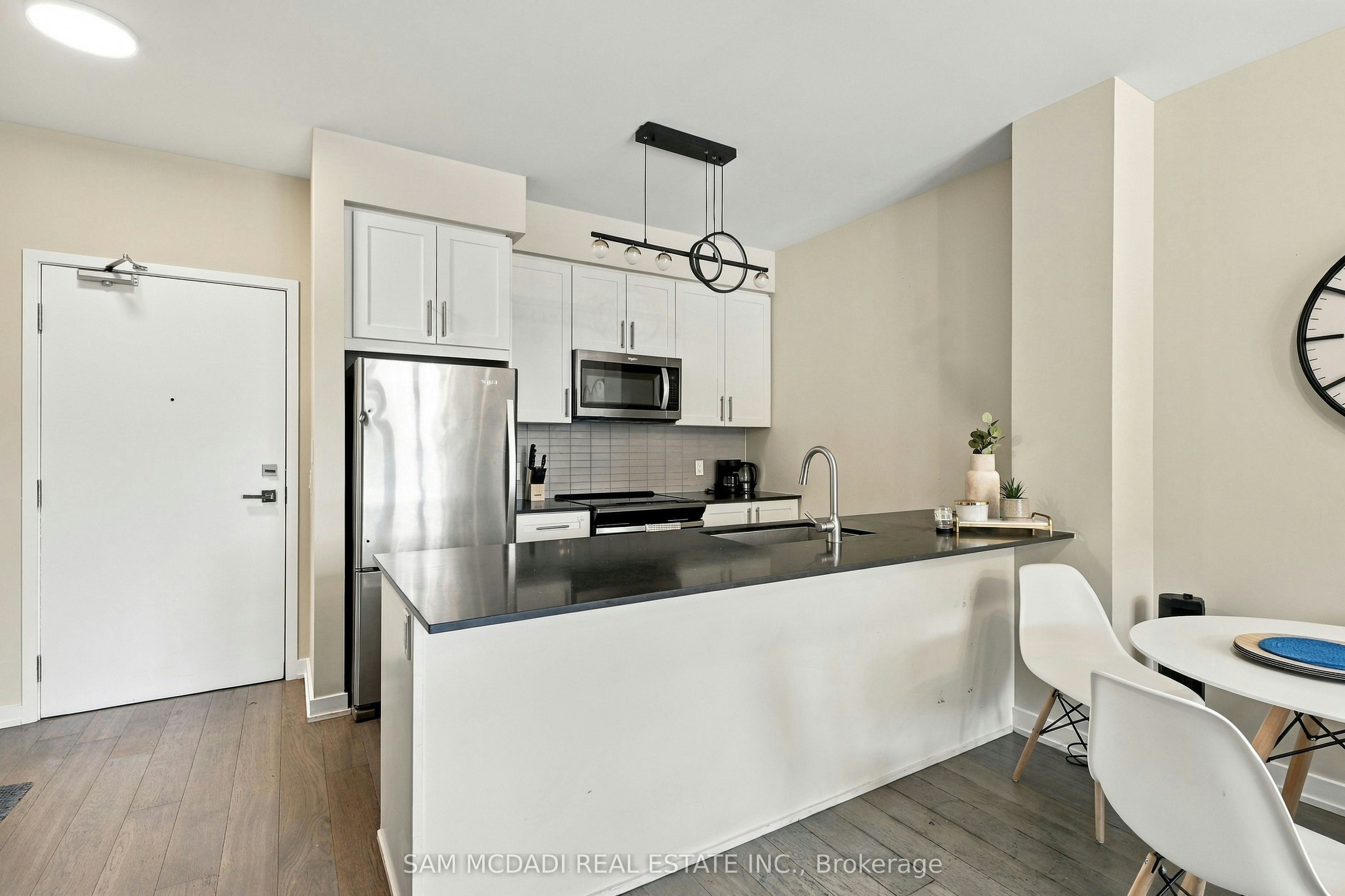 TH6-4055 Parkside Village Drive, Mississauga, ON, L5B 0K8 - 5