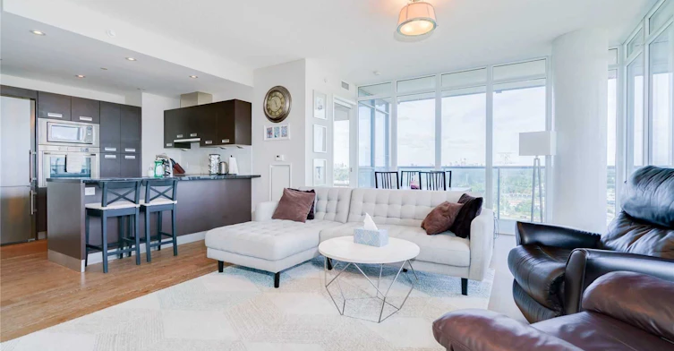 1811-90 Park Lawn Road, Toronto, ON, M8Y 0B6 - 3