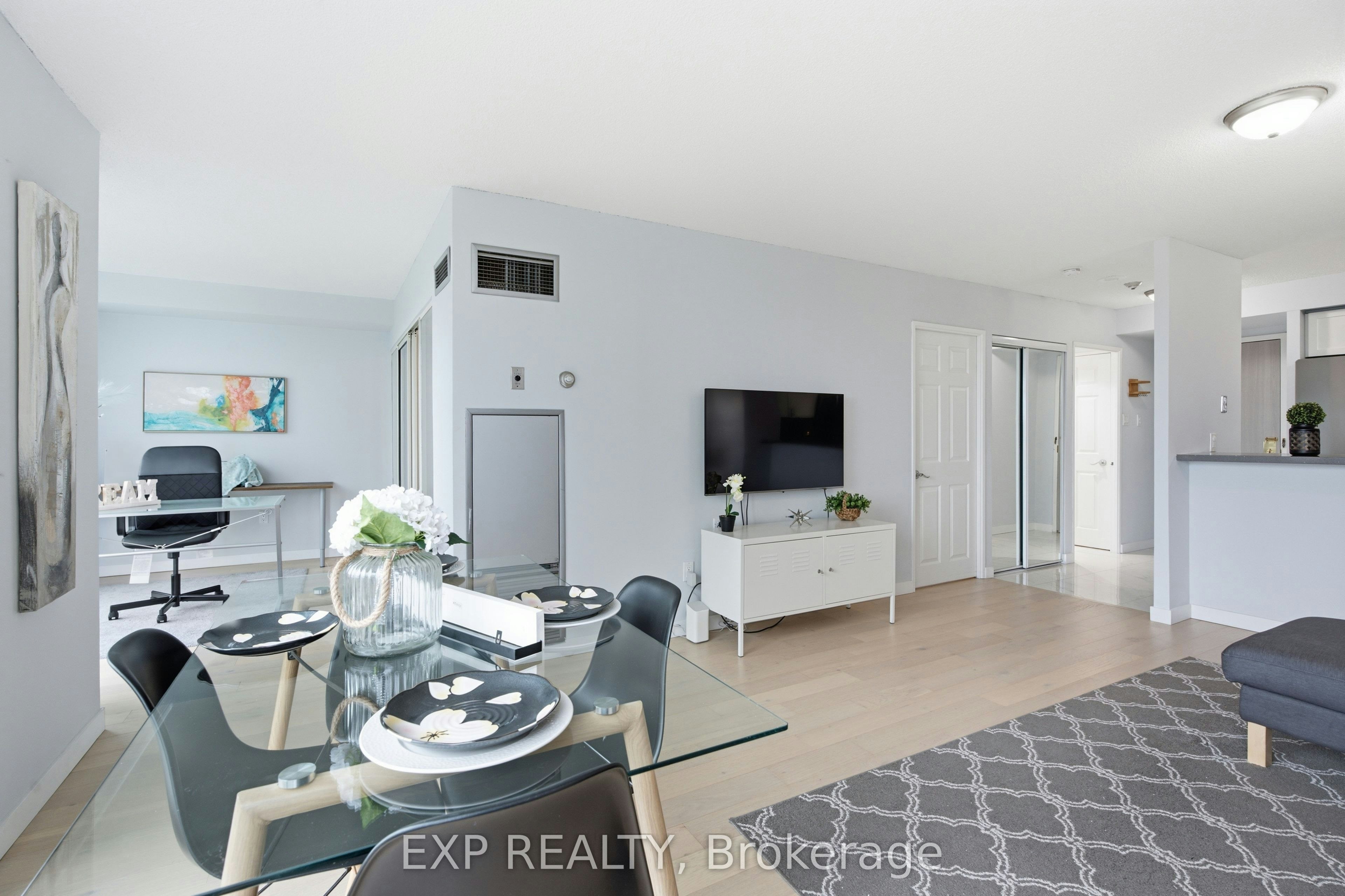 1005-2155 Burnhamthorpe Road W, Mississauga, ON, L5L 5P4 - 4