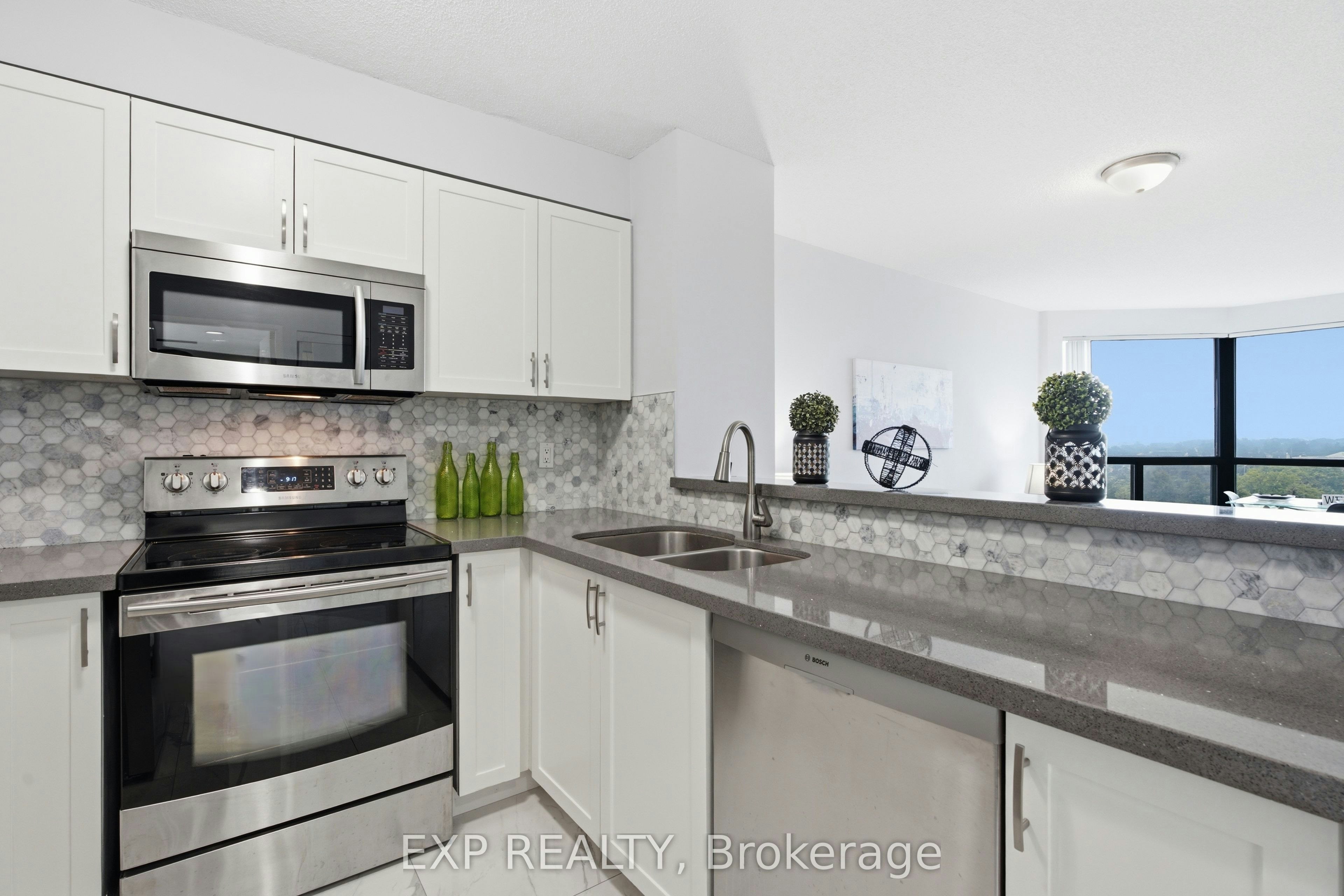 1005-2155 Burnhamthorpe Road W, Mississauga, ON, L5L 5P4 - 17
