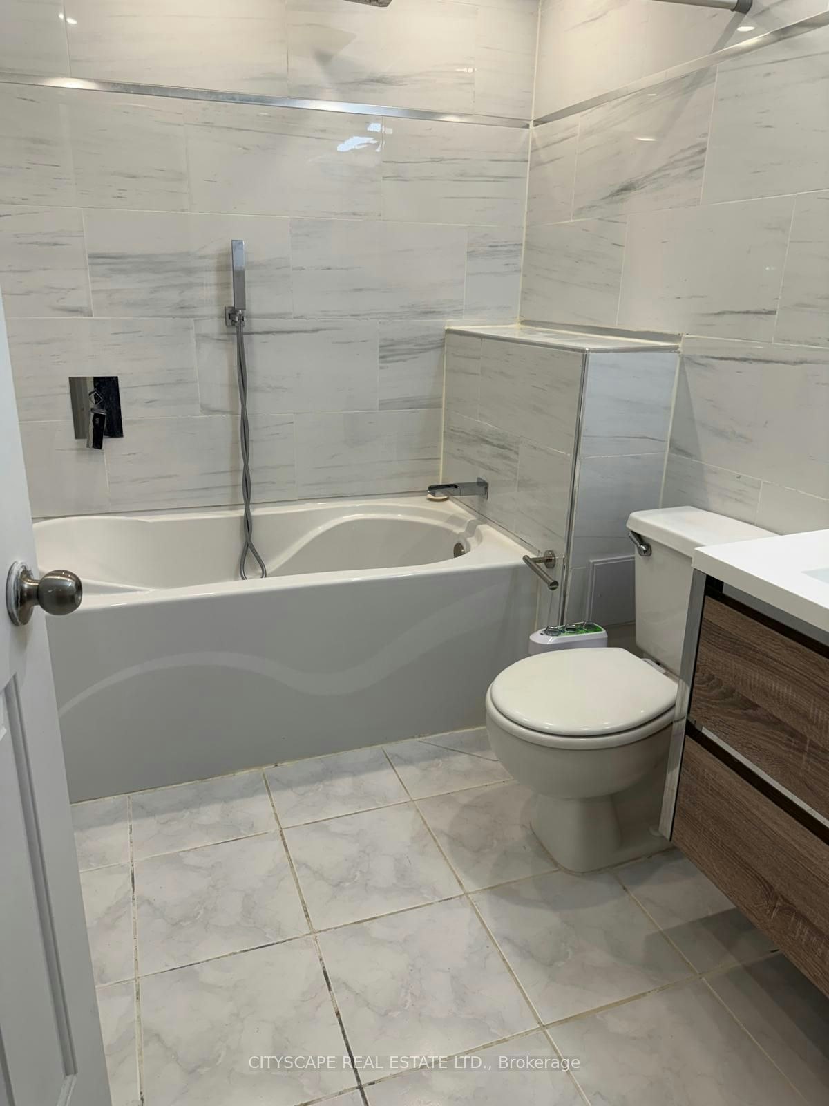 Basement-4289 Radisson Crescent, Mississauga, ON, L5M 4C2 - 8
