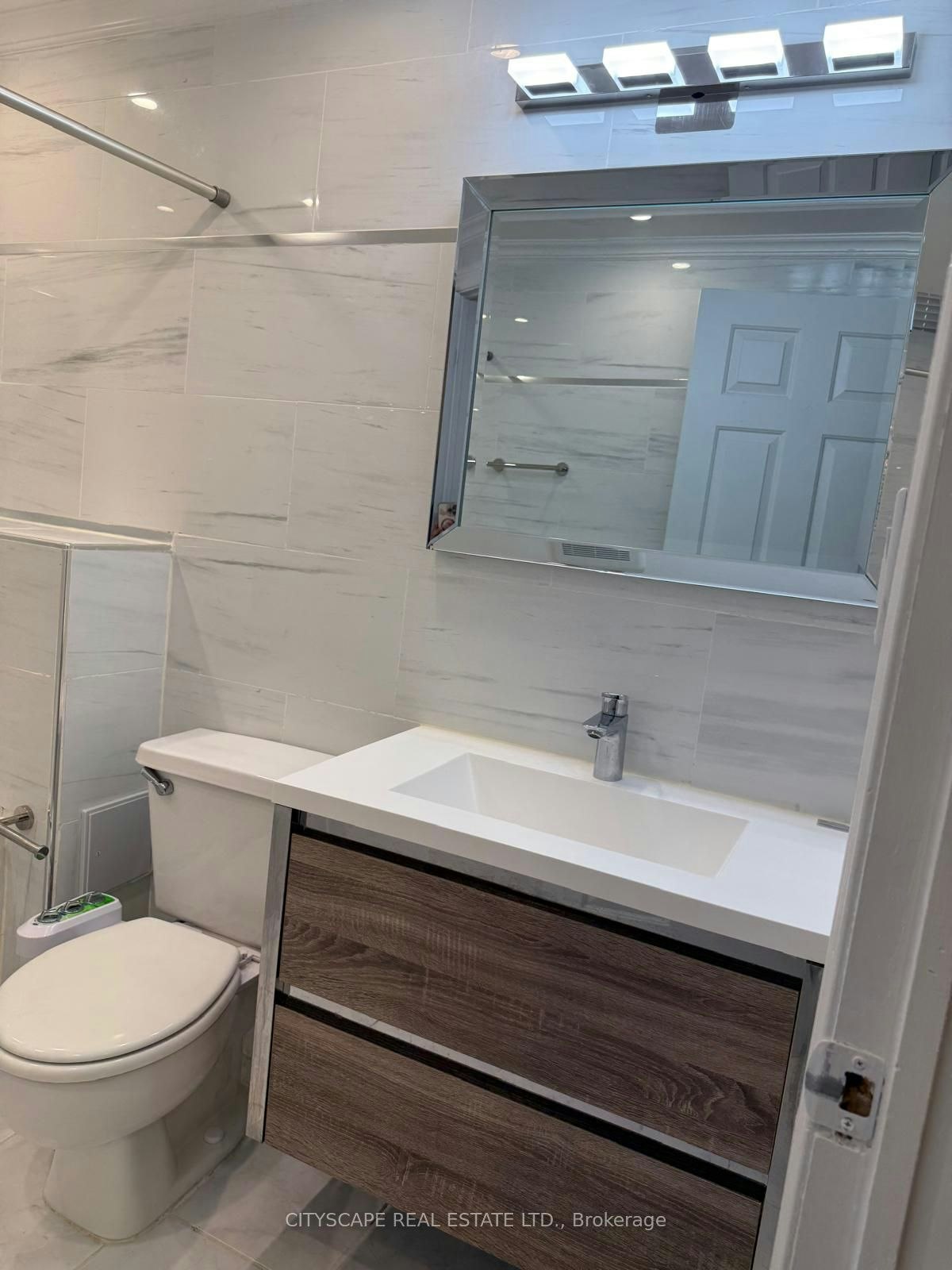 Basement-4289 Radisson Crescent, Mississauga, ON, L5M 4C2 - 7
