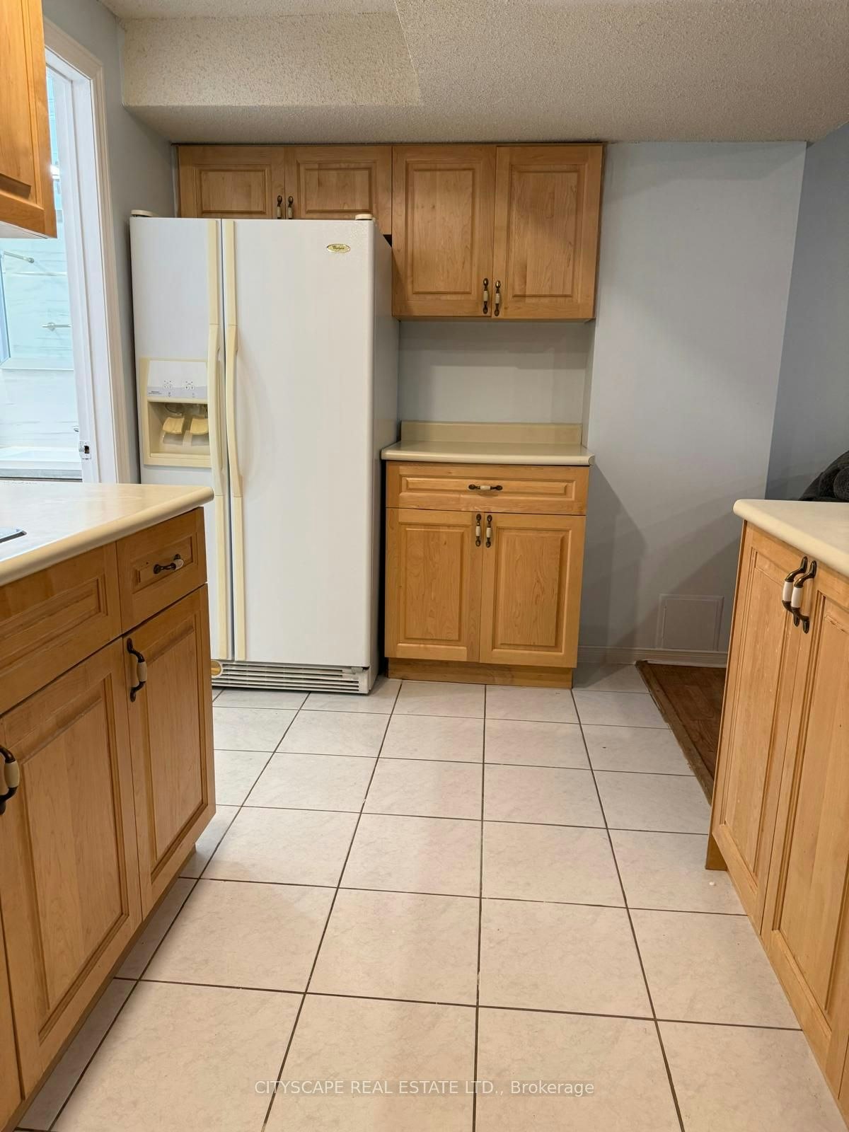 Basement-4289 Radisson Crescent, Mississauga, ON, L5M 4C2 - 4