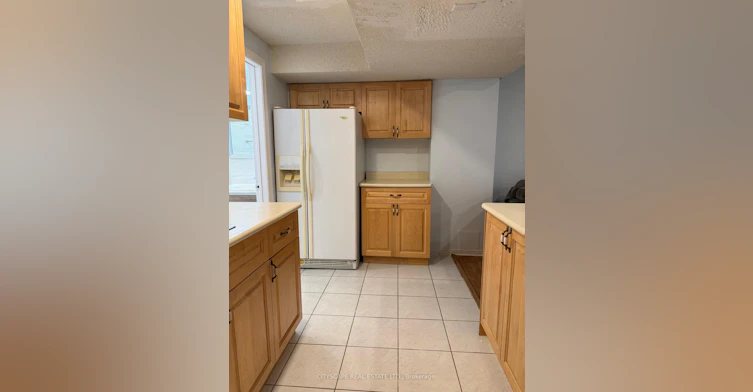 Basement-4289 Radisson Crescent, Mississauga, ON, L5M 4C2 - 5