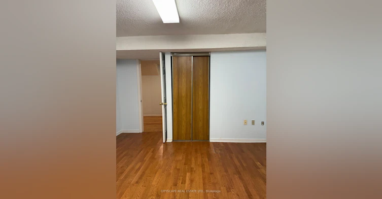 Basement-4289 Radisson Crescent, Mississauga, ON, L5M 4C2 - 10