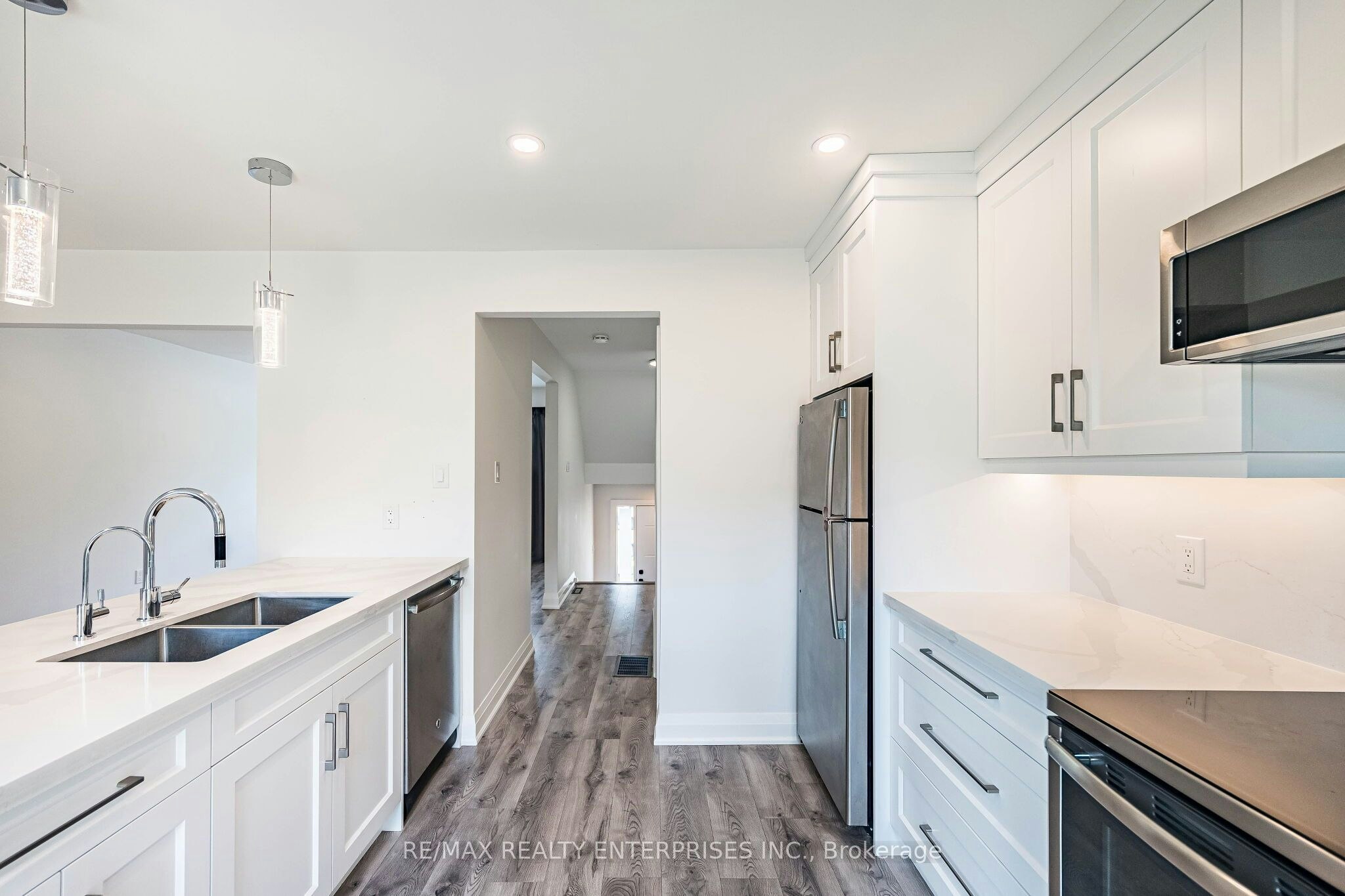 17-1055 Shawnmarr Road, Mississauga, ON, L5H 3V2 - 28