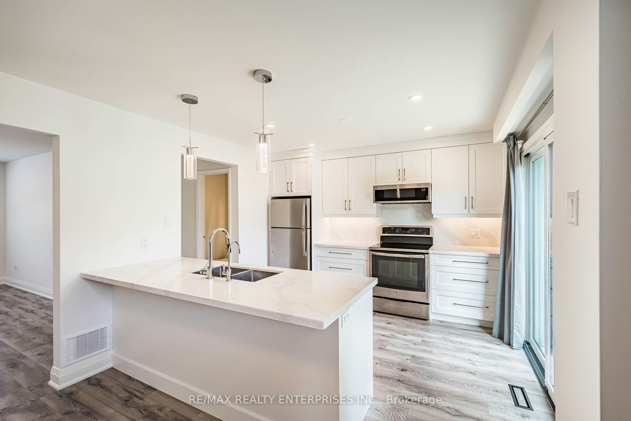 17-1055 Shawnmarr Road, Mississauga, ON, L5H 3V2 - 30