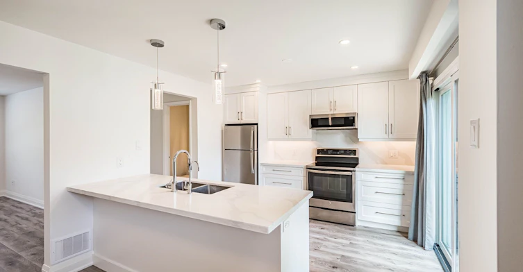 17-1055 Shawnmarr Road, Mississauga, ON, L5H 3V2 - 30