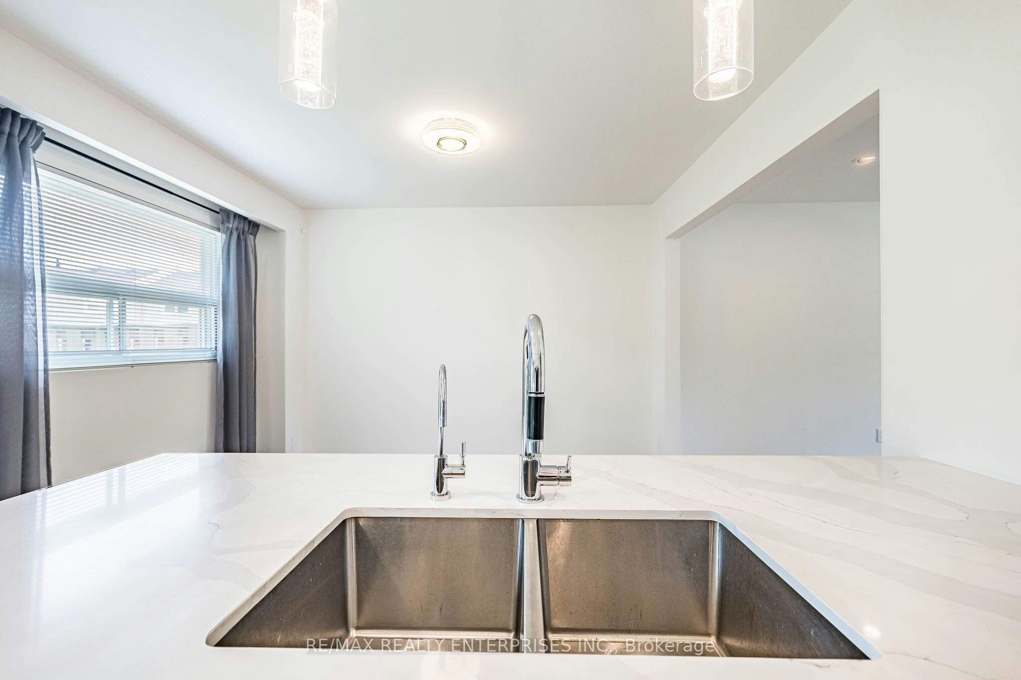 17-1055 Shawnmarr Road, Mississauga, ON, L5H 3V2 - 31