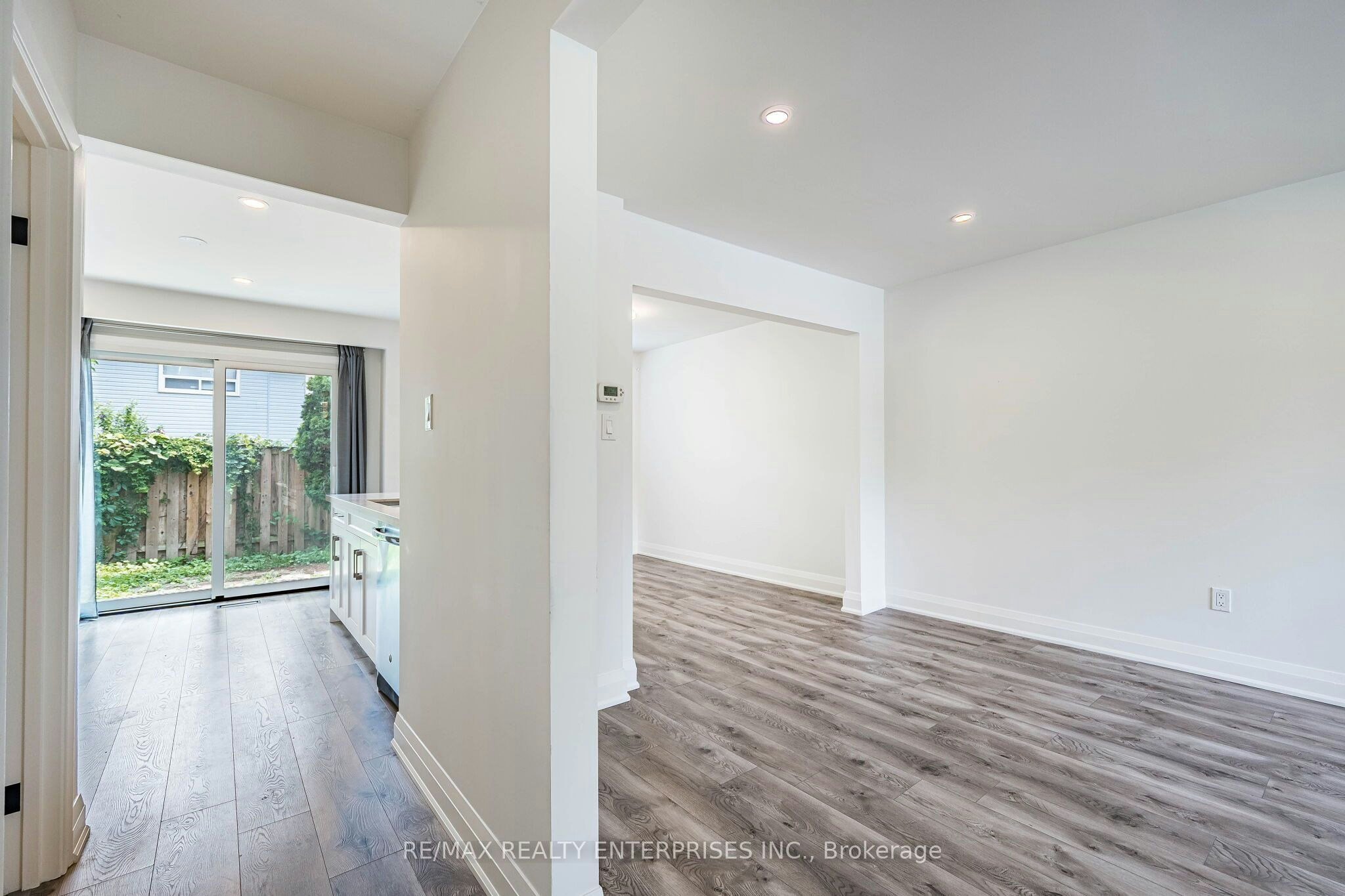 17-1055 Shawnmarr Road, Mississauga, ON, L5H 3V2 - 10