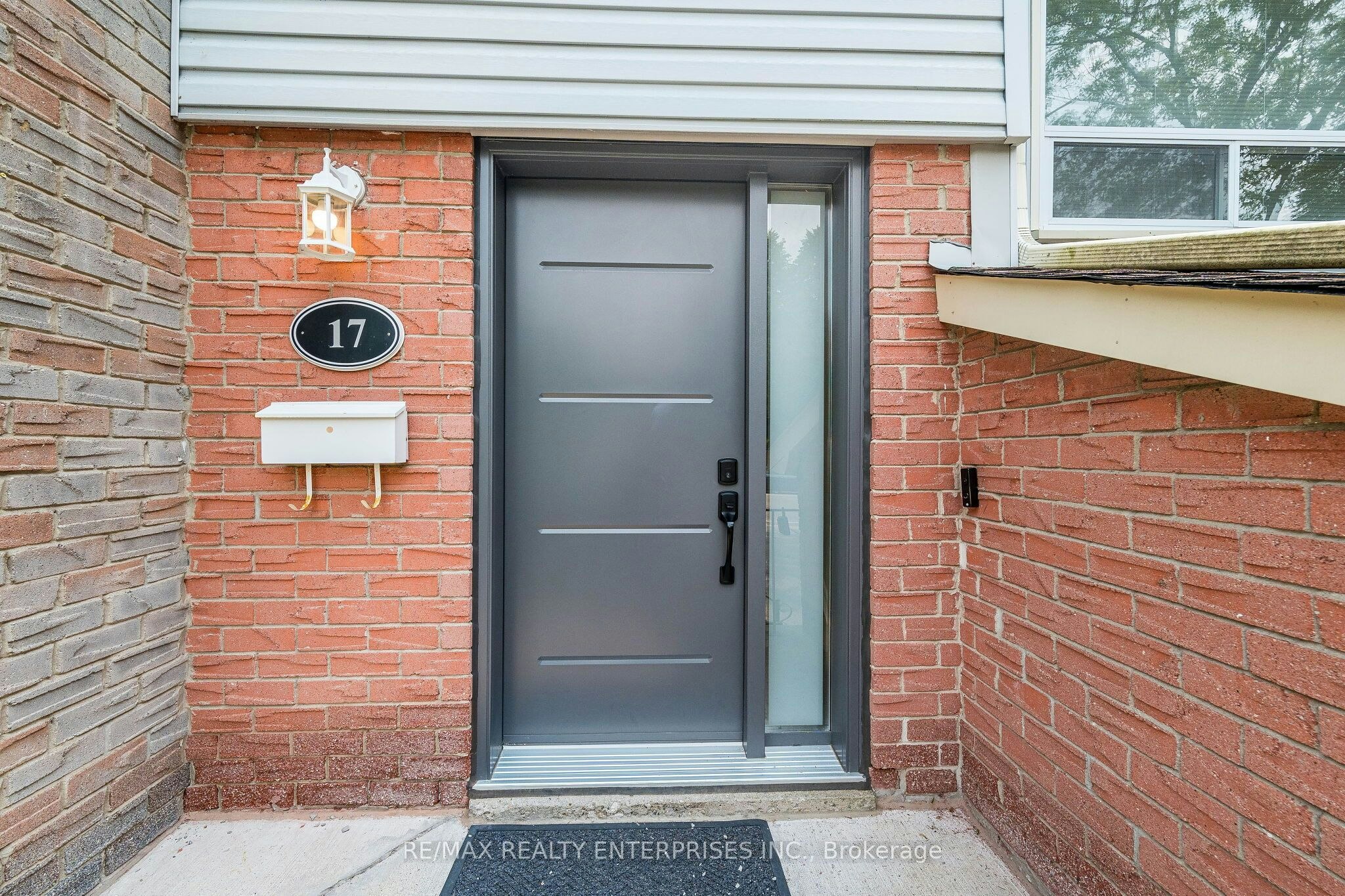 17-1055 Shawnmarr Road, Mississauga, ON, L5H 3V2 - 5
