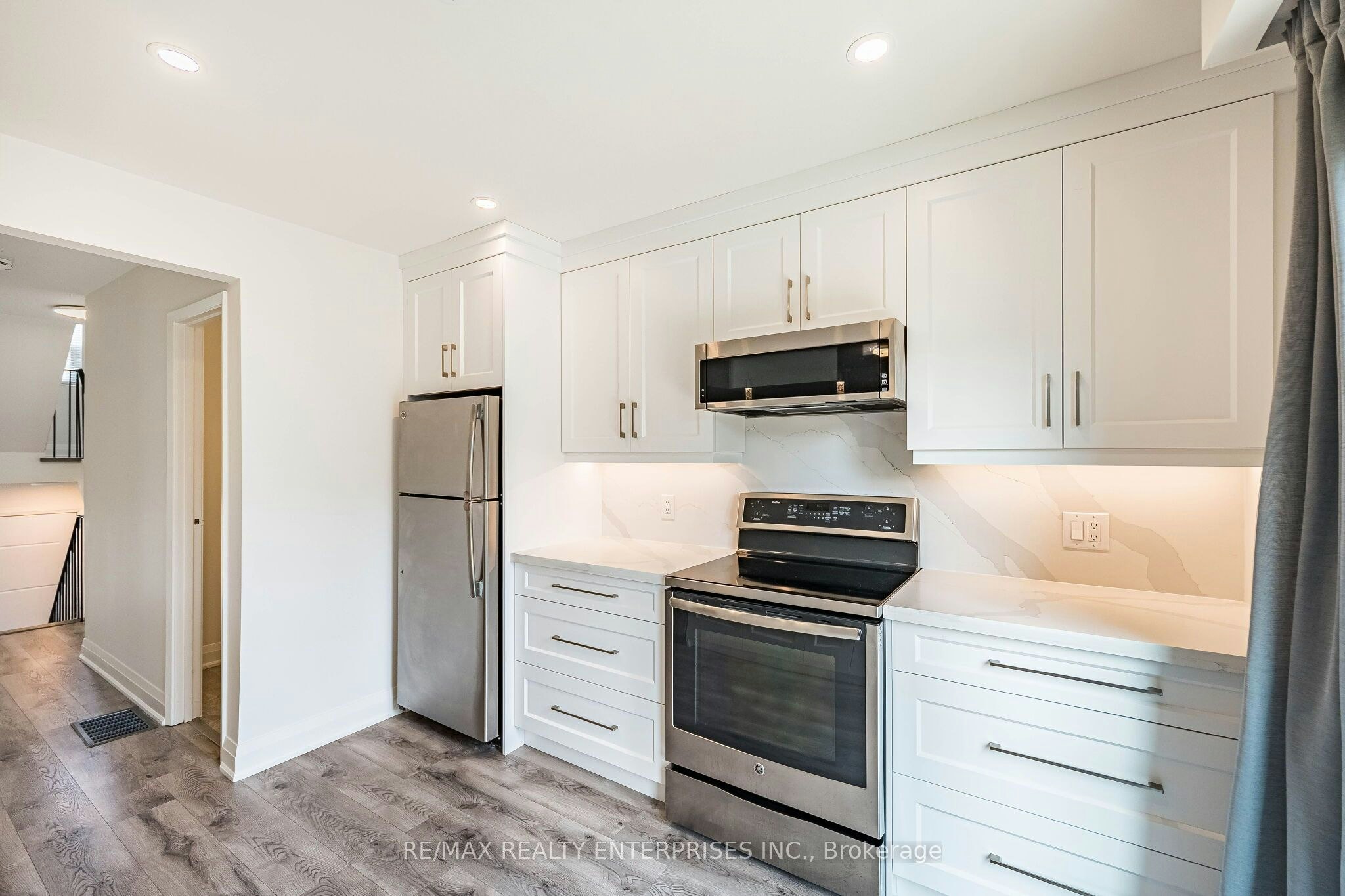 17-1055 Shawnmarr Road, Mississauga, ON, L5H 3V2 - 29