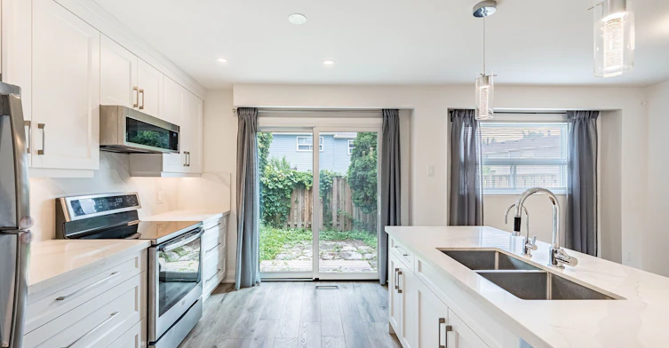 17-1055 Shawnmarr Road, Mississauga, ON, L5H 3V2 - 27