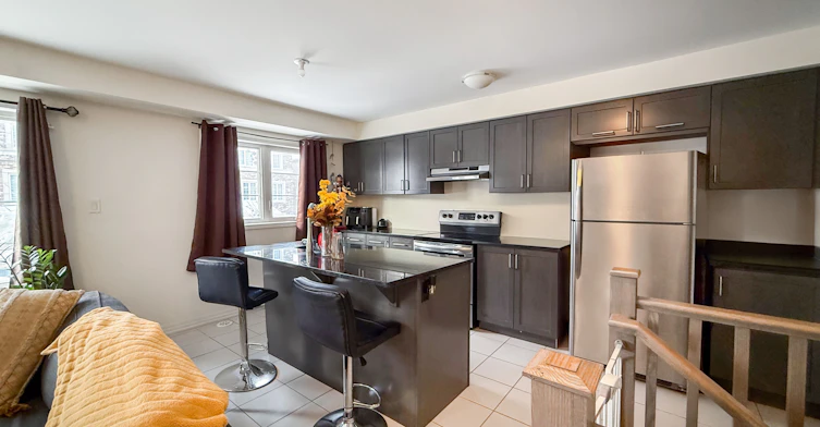 134 Stork Street, Oakville, ON, L6H 7B5 - 2