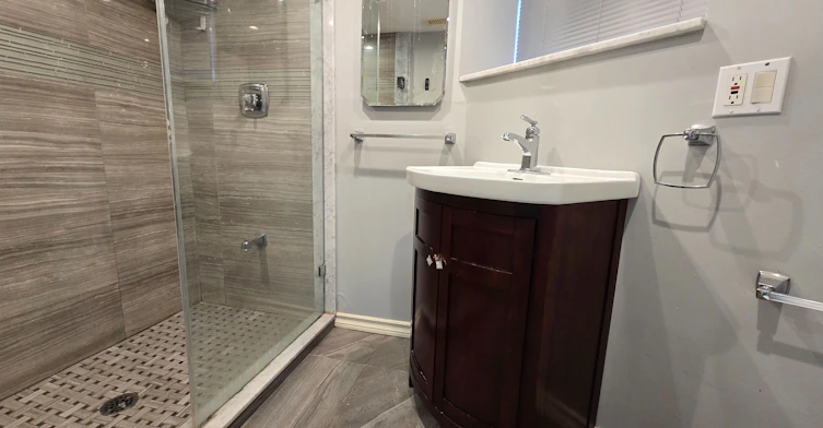 BSMT-984 Ossington Avenue, Toronto, ON, M6G 3V6 - 9
