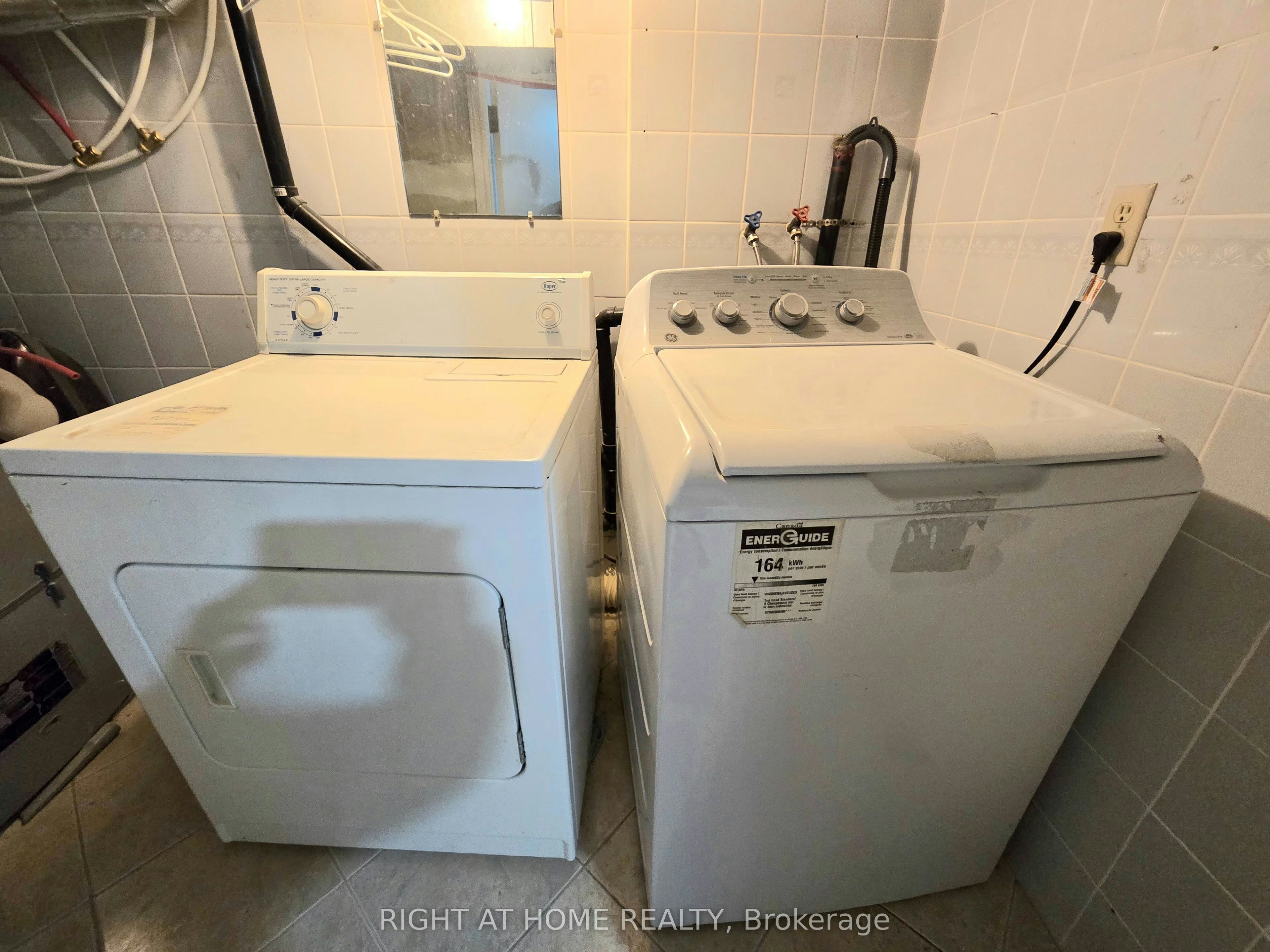 BSMT-984 Ossington Avenue, Toronto, ON, M6G 3V6 - 7