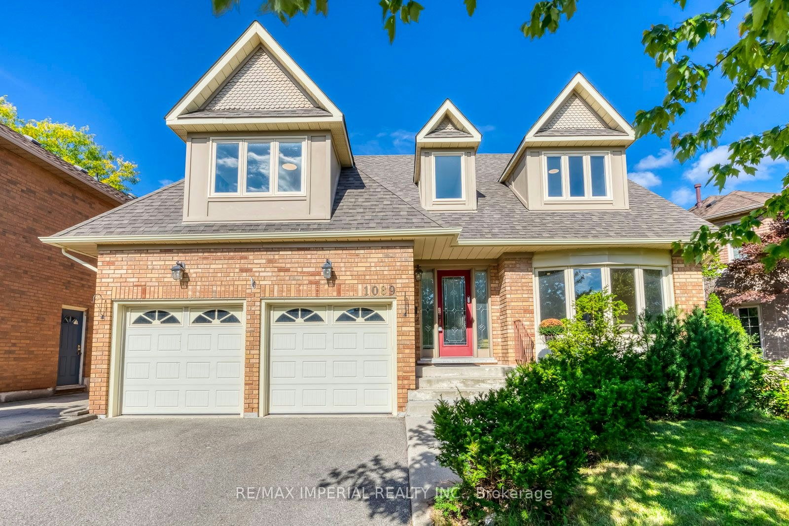 1089 Glen Valley Road, Oakville, ON, L6M 3K4