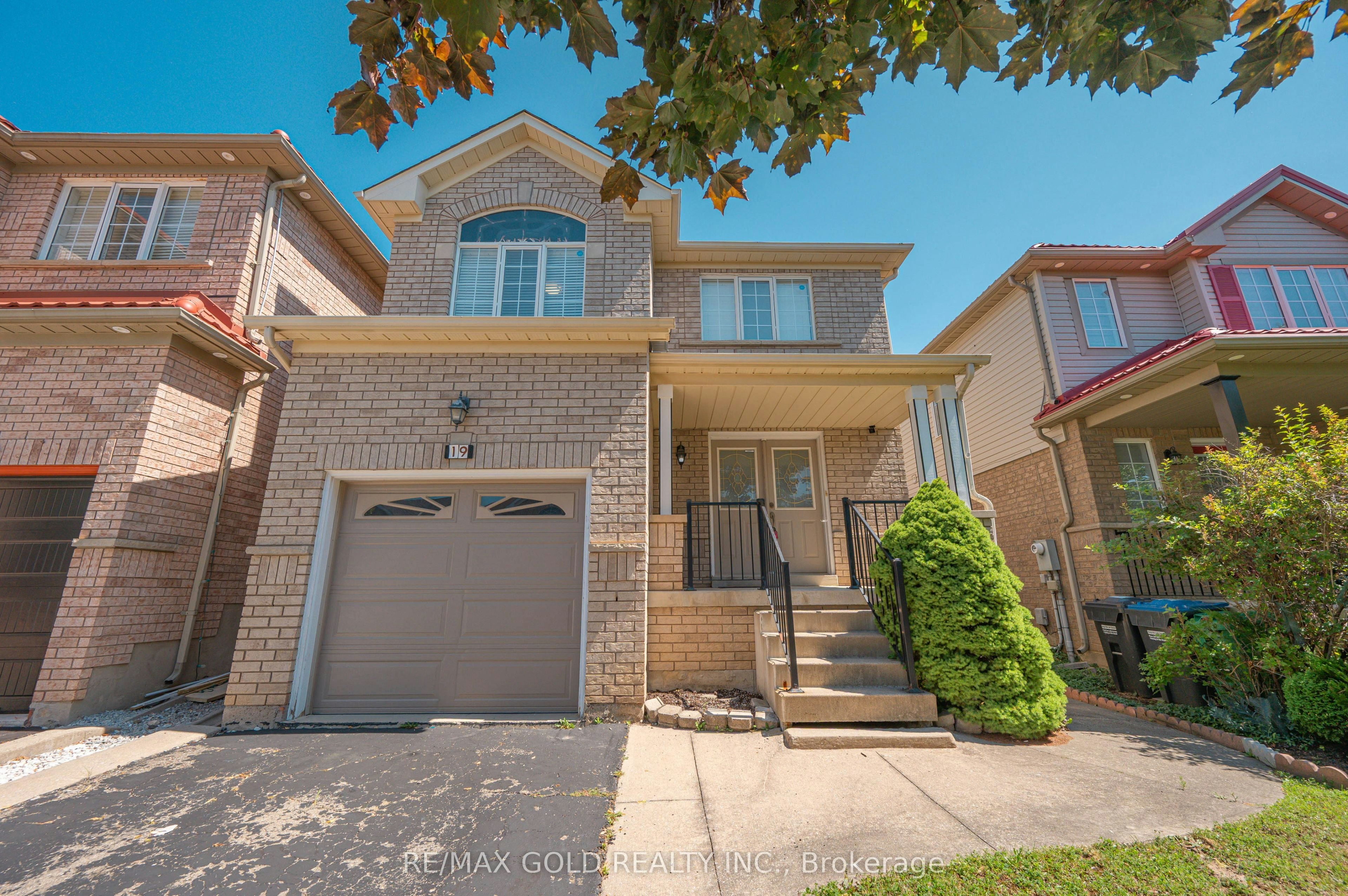 19 Florence Drive, Brampton, ON, L7A 2M4