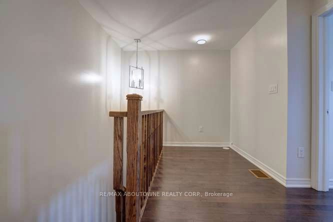 2435 Greenwich Drive, Oakville, ON, L6M 0S4 - 18