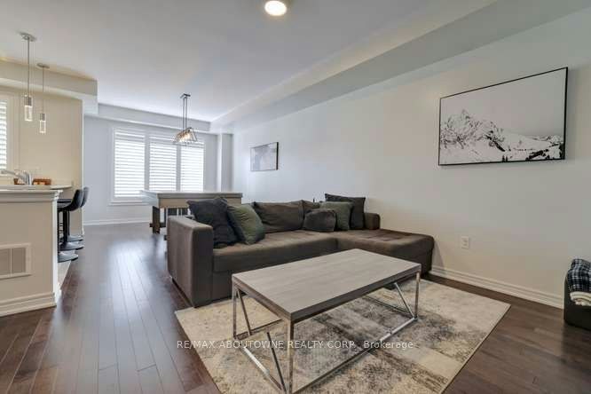 2435 Greenwich Drive, Oakville, ON, L6M 0S4 - 6