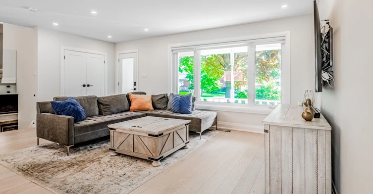 883 Francis Road, Burlington, ON, L7T 3Y3 - 4