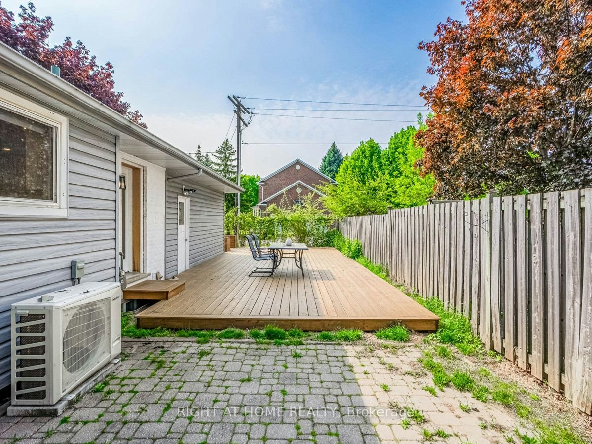 883 Francis Road, Burlington, ON, L7T 3Y3 - 20