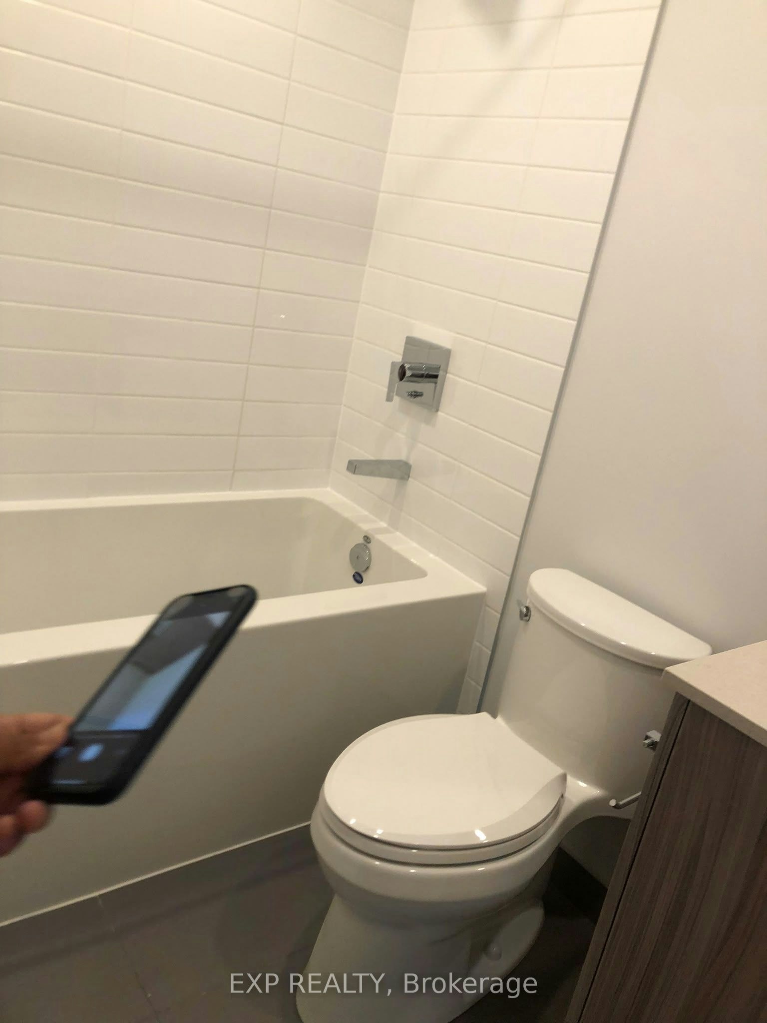 1403-1403-4130 Parkside Village Drive, Mississauga, ON, L5B 3M8 - 23