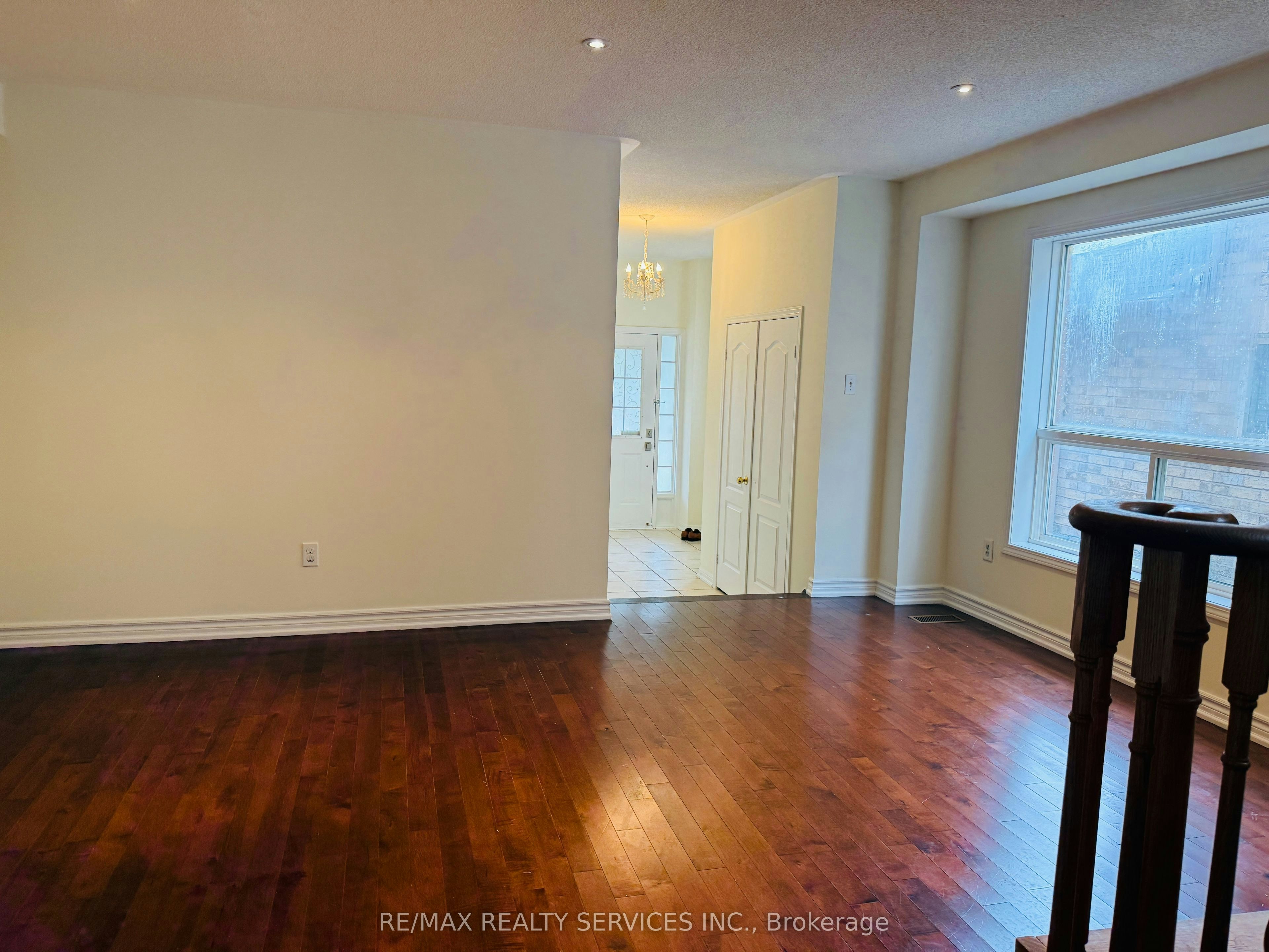 1134 Houston Drive, Milton, ON, L9T 6E8 - 4