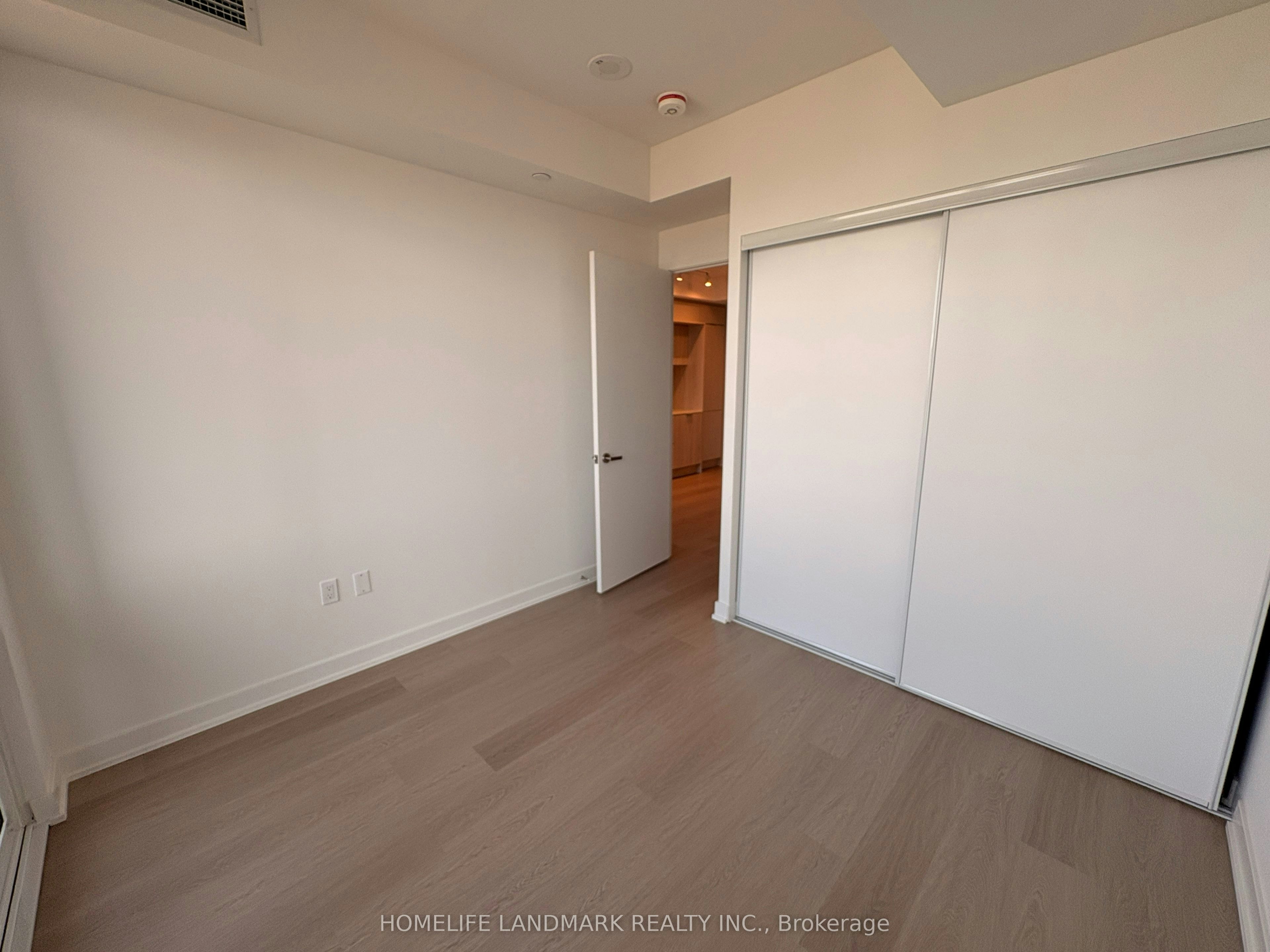 4203-448 Burnhamthorpe Road W, Mississauga, ON, L5B 0R4 - 10