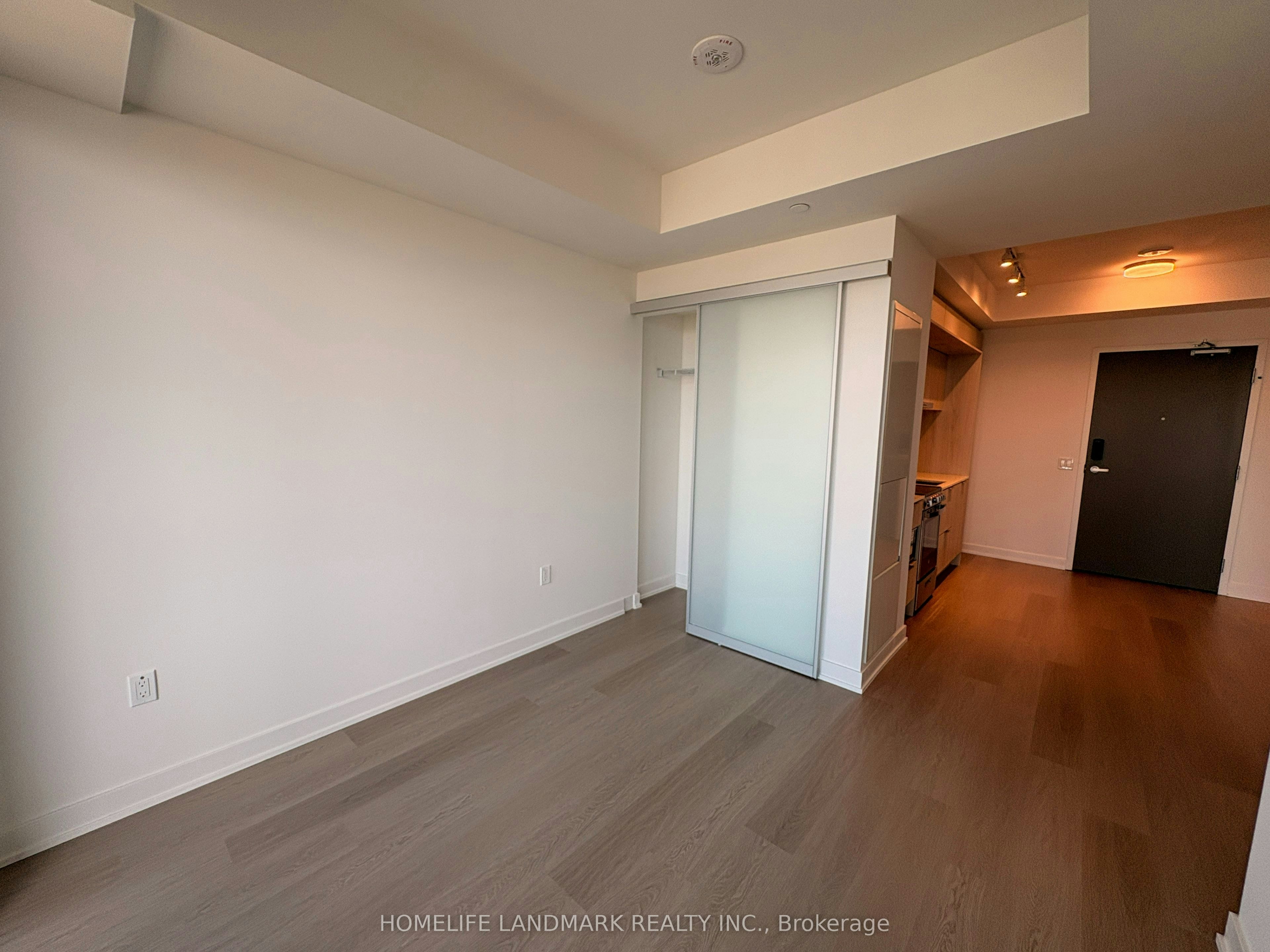 4203-448 Burnhamthorpe Road W, Mississauga, ON, L5B 0R4 - 6