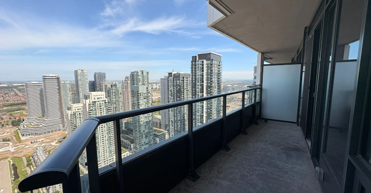 4203-448 Burnhamthorpe Road W, Mississauga, ON, L5B 0R4 - 12