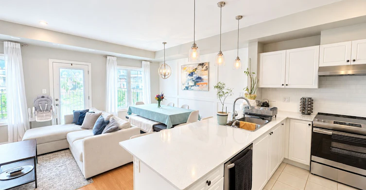 40-03-2420 Baronwood Drive, Oakville, ON, L6M 0X6