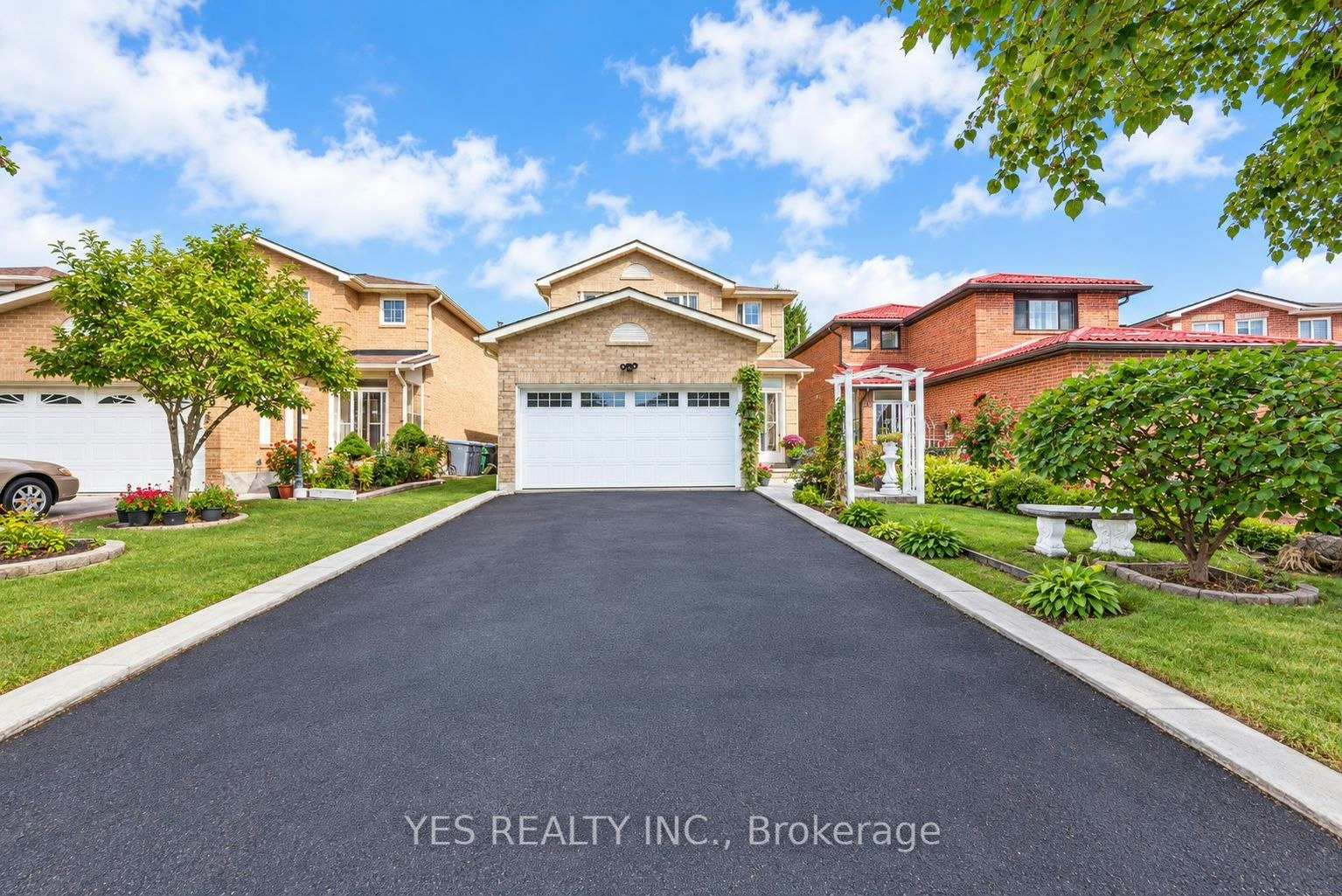 7 Colchester Avenue, Brampton, ON, L6Z 3R1
