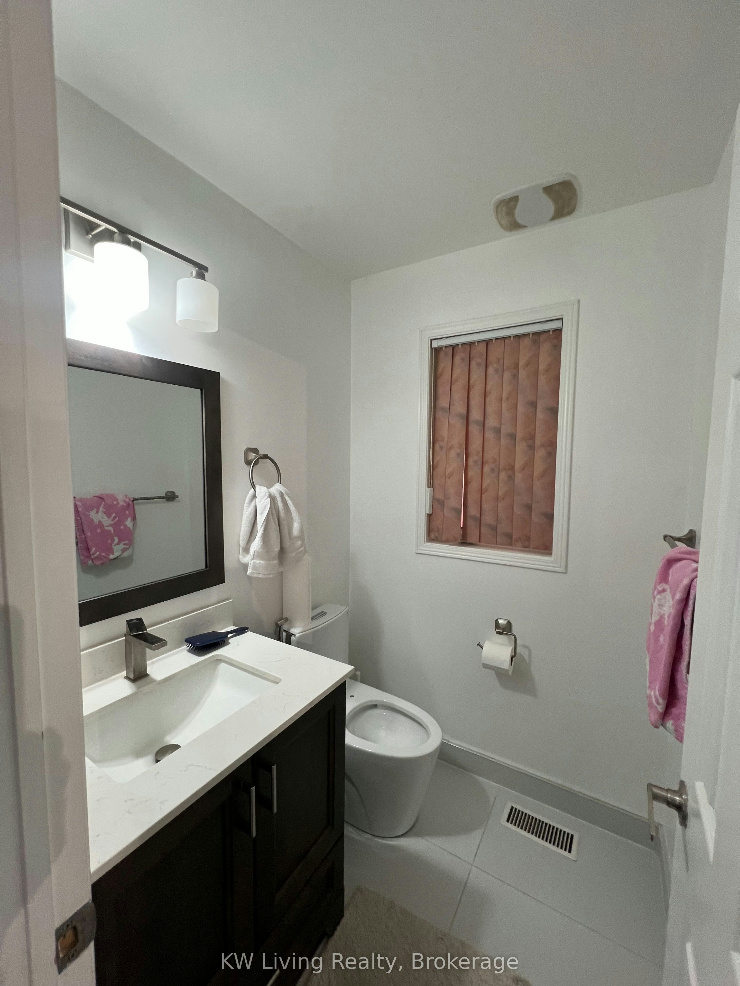 3159 Turbine Crescent, Mississauga, ON, L5M 6W1 - 5
