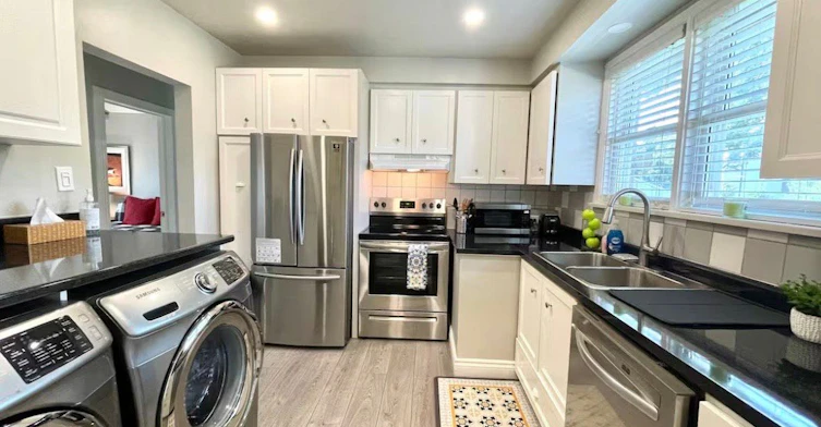 441 Seaton Drive, Oakville, ON, L6L 3Y3 - 9