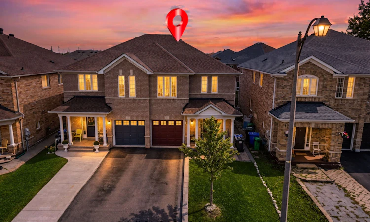 6 Mistdale Crescent