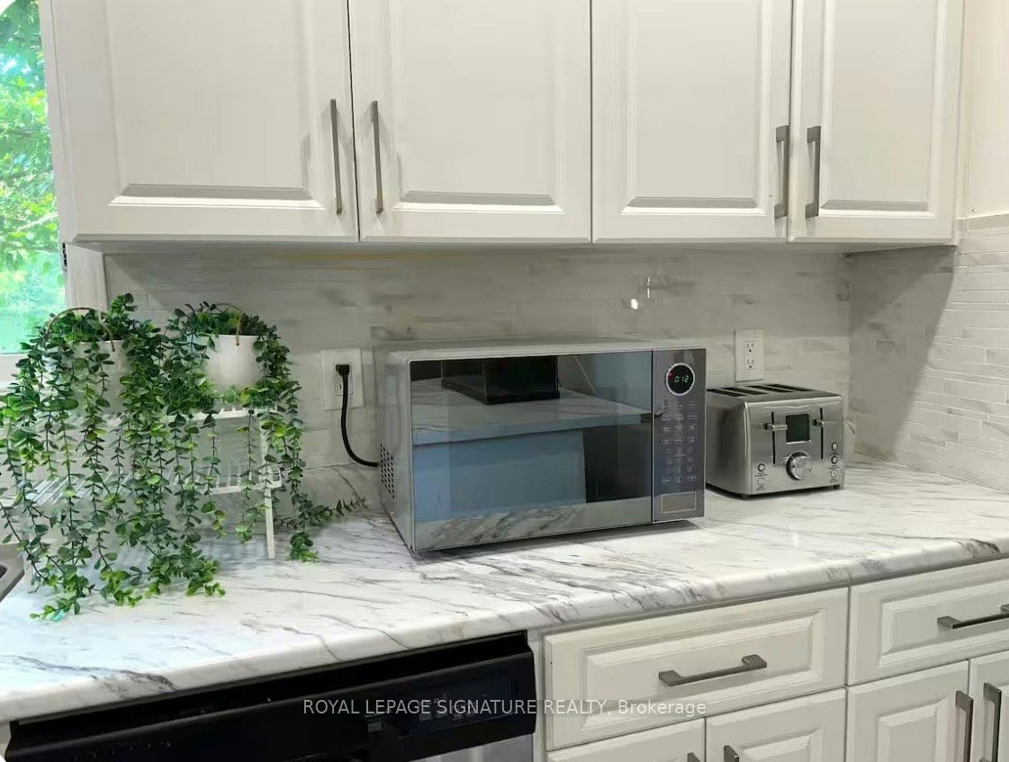 1119 Rebecca Street, Oakville, ON, L6L 1Y6 - 5