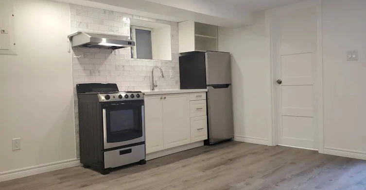 Main-1300 Lansdowne Avenue, Toronto, ON, M6K 2V9 - 26