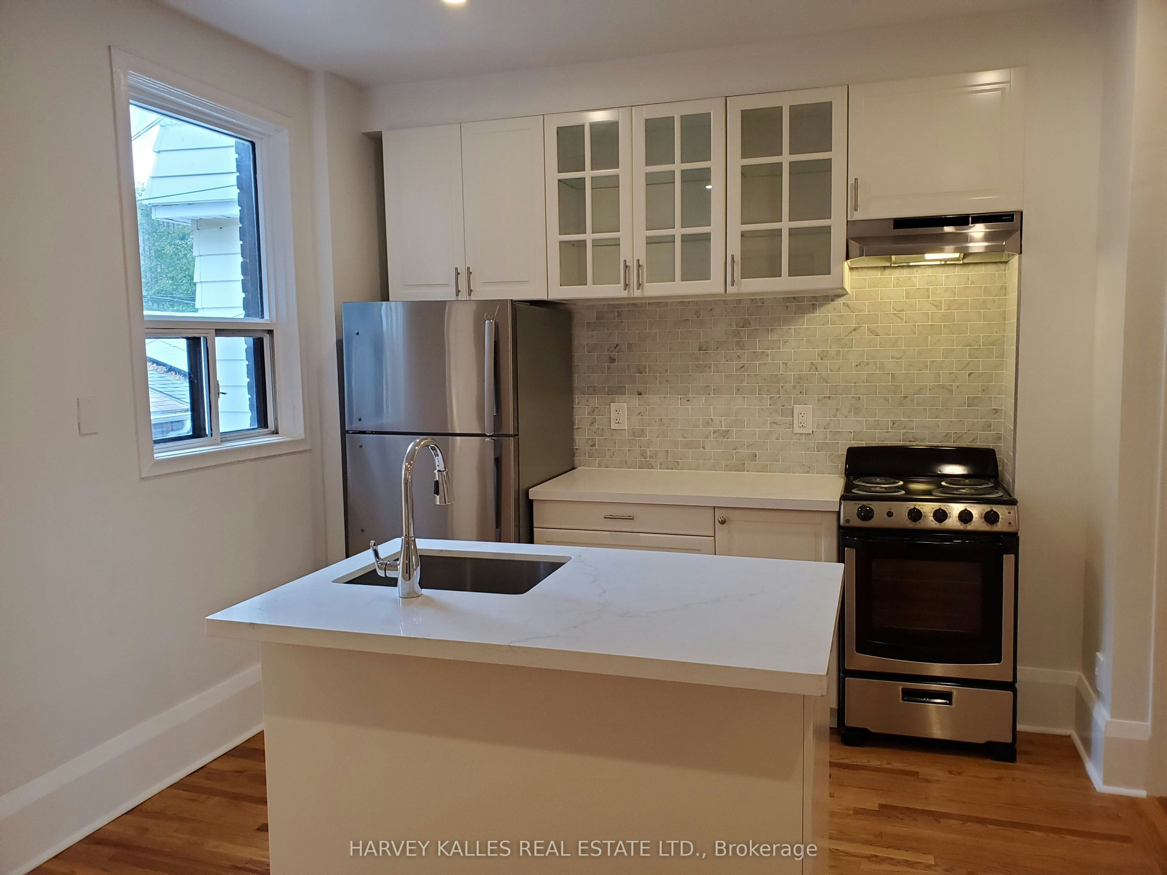 Main-1300 Lansdowne Avenue, Toronto, ON, M6K 2V9 - 8